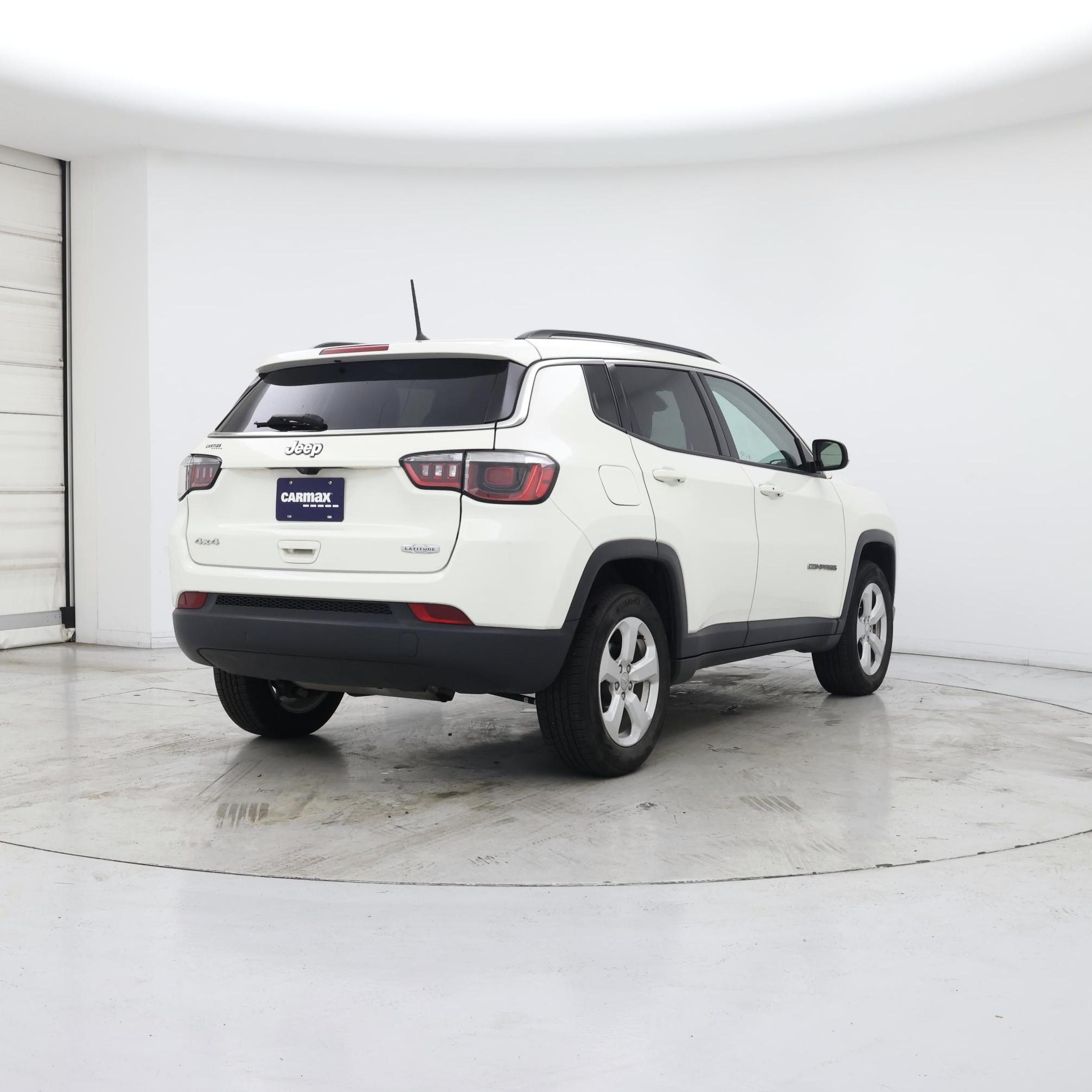 Thumbnail: 2018 Jeep Compass - 8