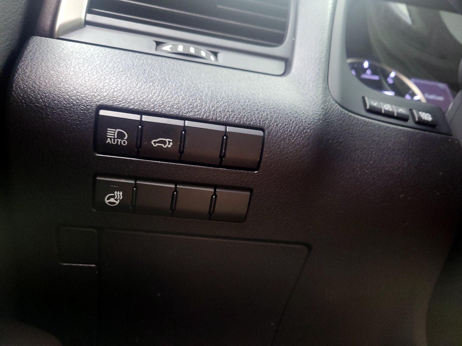 Thumbnail: 2016 Lexus RX - 13