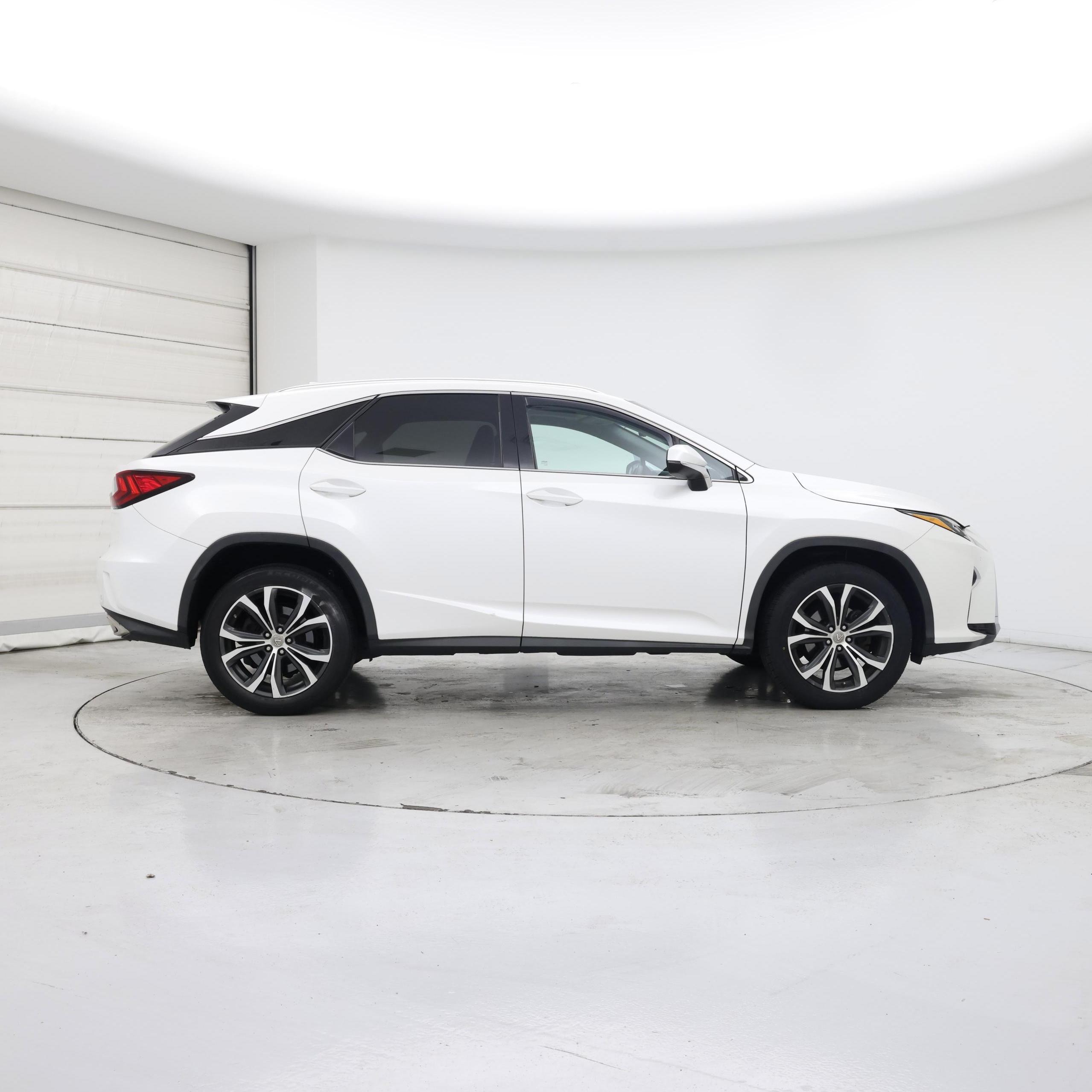 Thumbnail: 2016 Lexus RX - 7