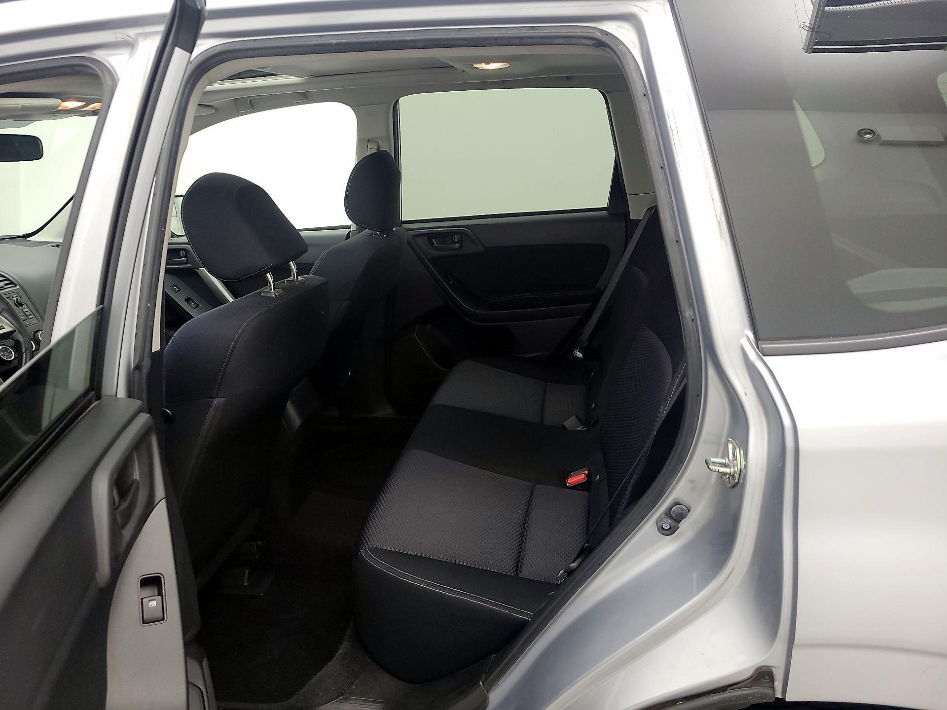 Thumbnail: 2015 Subaru Forester - 19