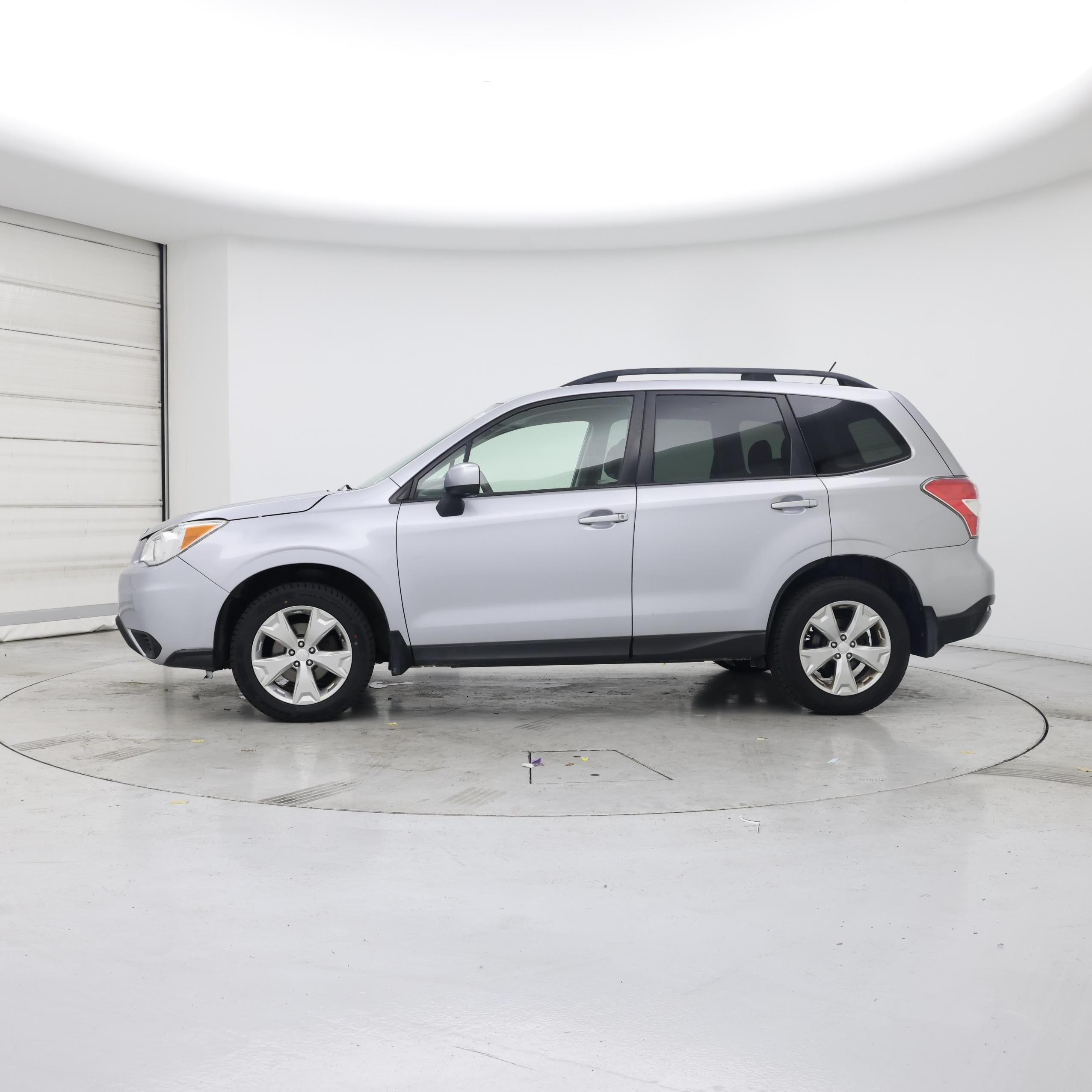 Thumbnail: 2015 Subaru Forester - 3