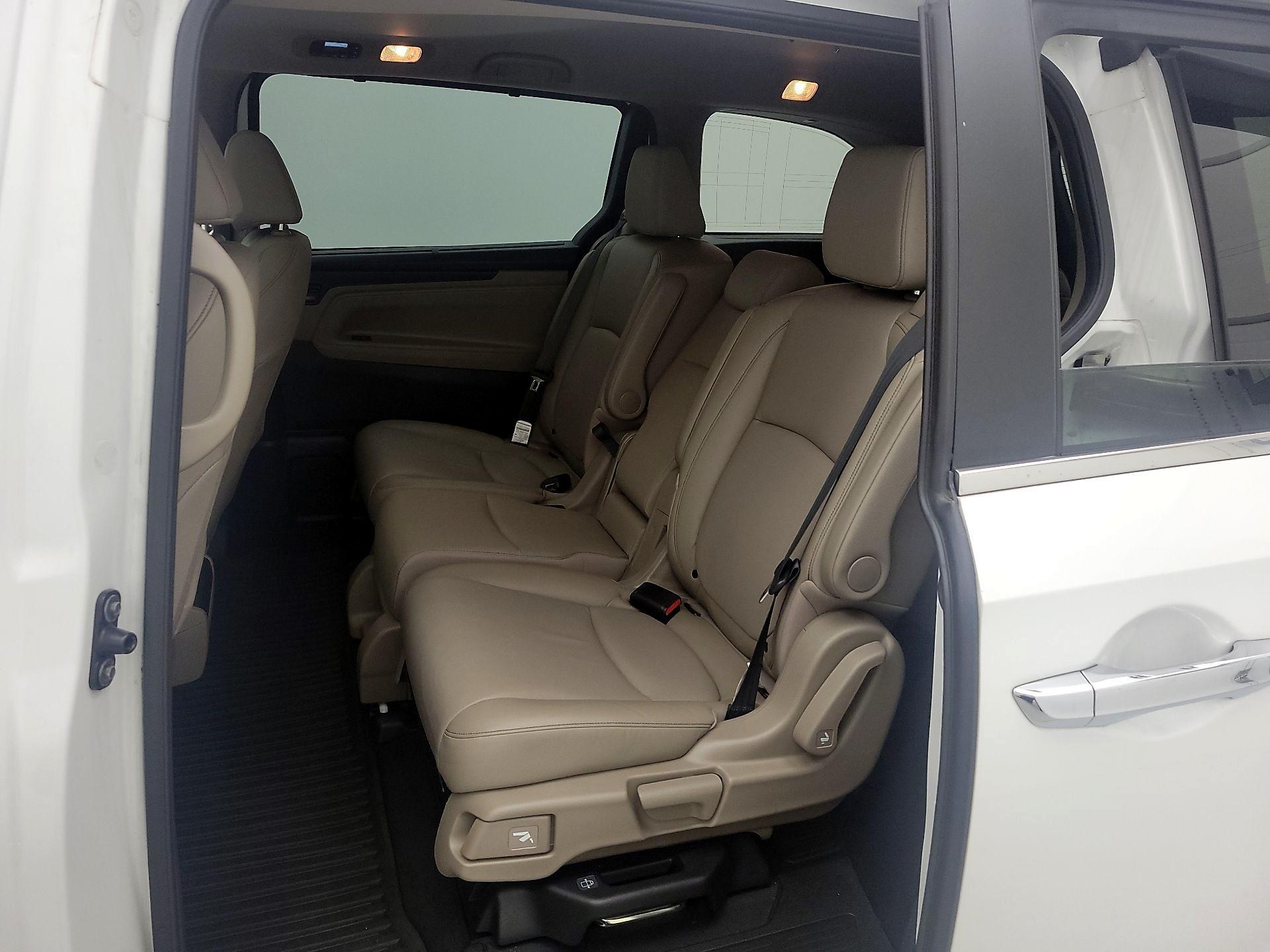 Thumbnail: 2022 Honda Odyssey - 20