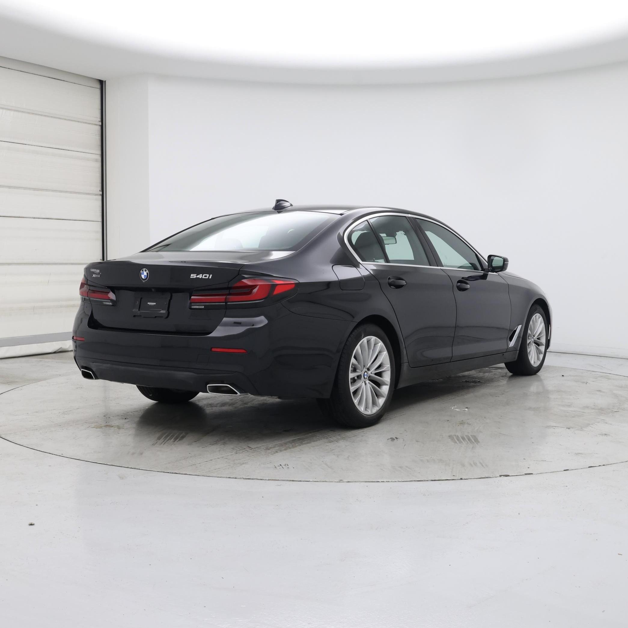 Thumbnail: 2021 BMW 5 Series - 8