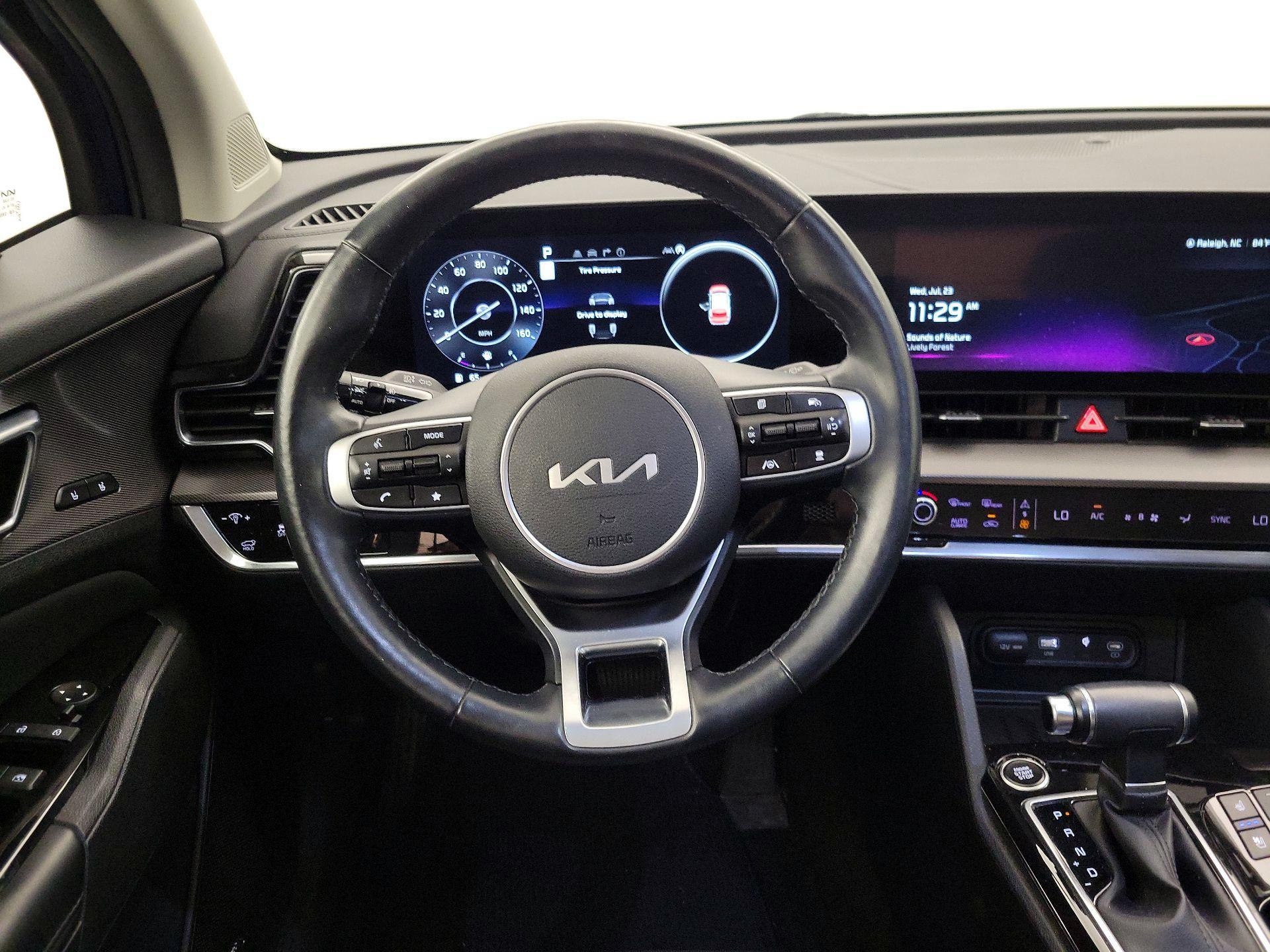 Thumbnail: 2023 Kia Sportage - 10