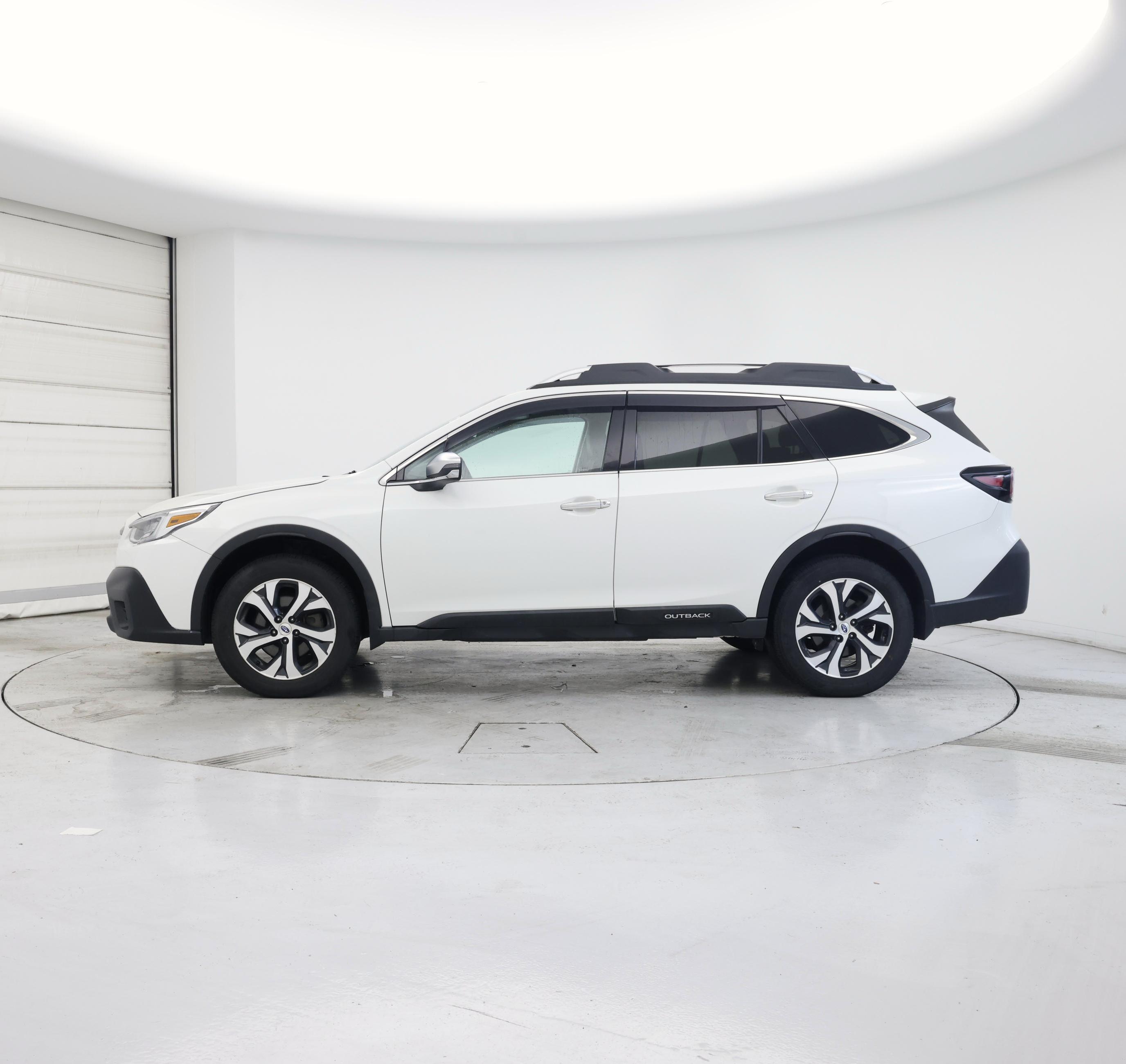 Thumbnail: 2020 Subaru Outback - 3