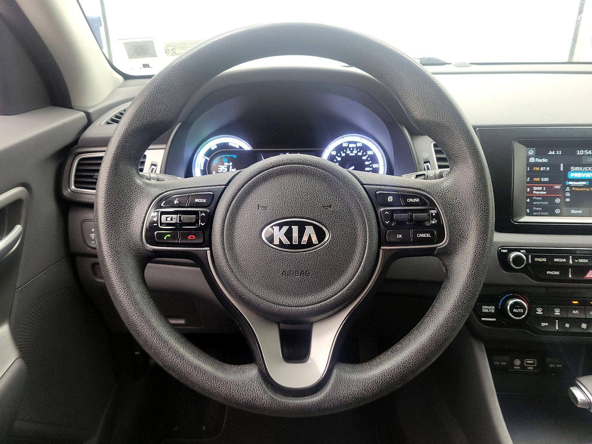 Thumbnail: 2019 Kia Niro - 10