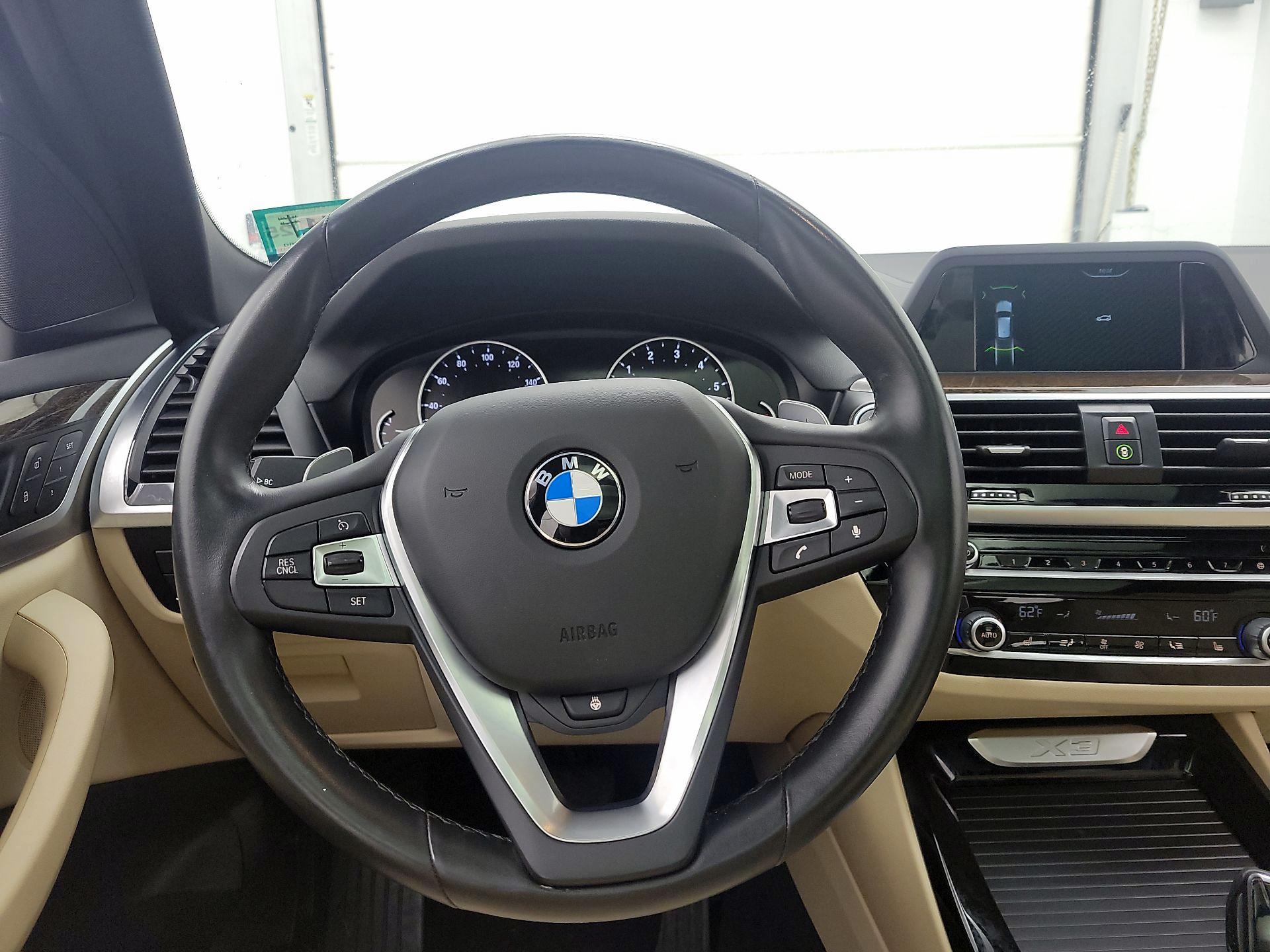 Thumbnail: 2019 BMW X3 - 10