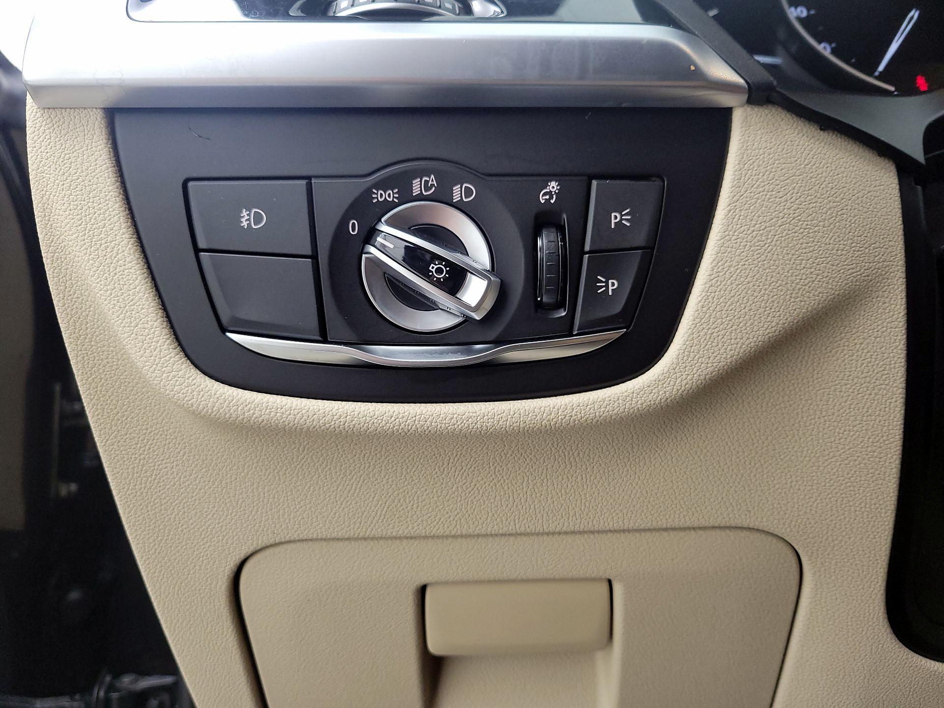 Thumbnail: 2019 BMW X3 - 13