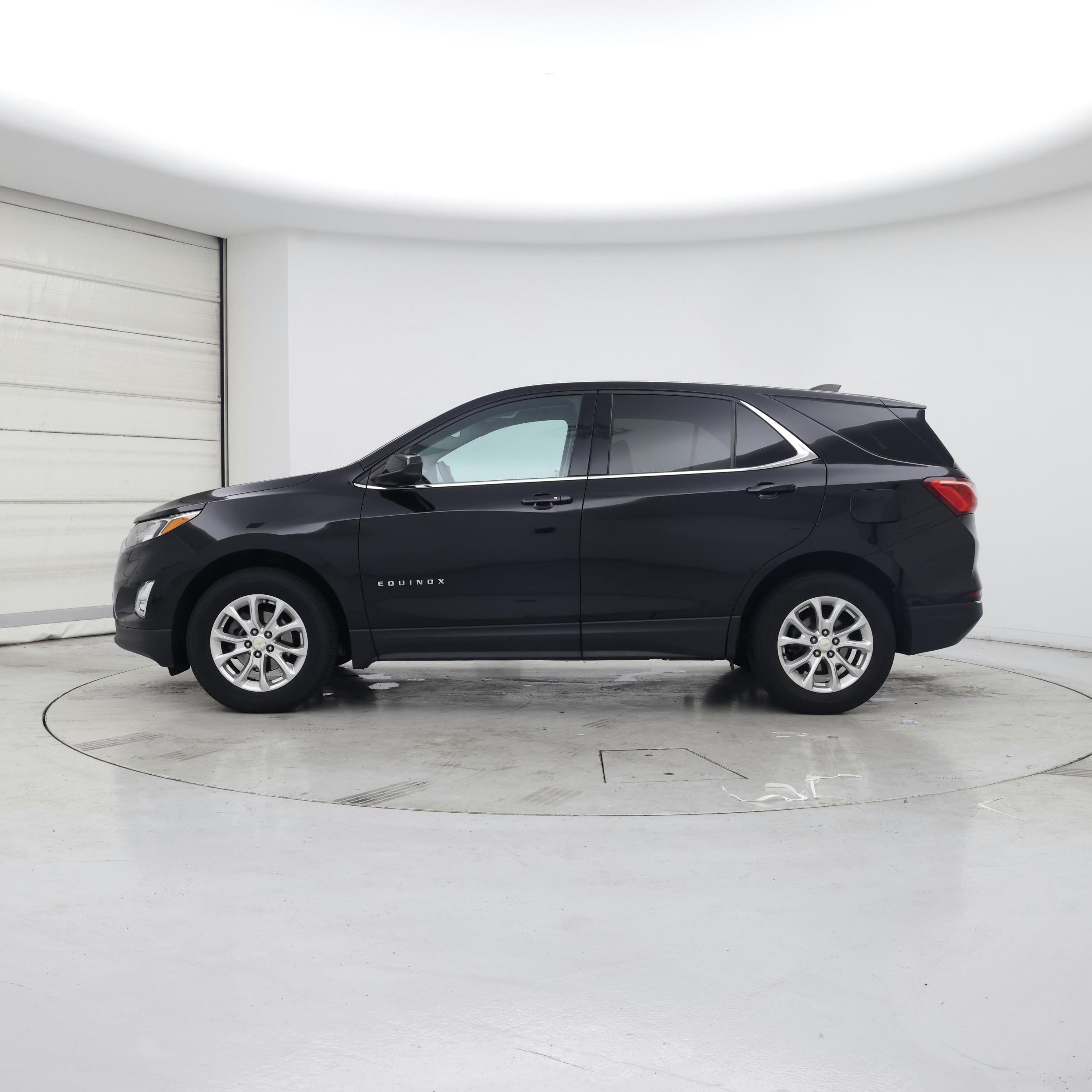 Thumbnail: 2020 Chevrolet Equinox - 3