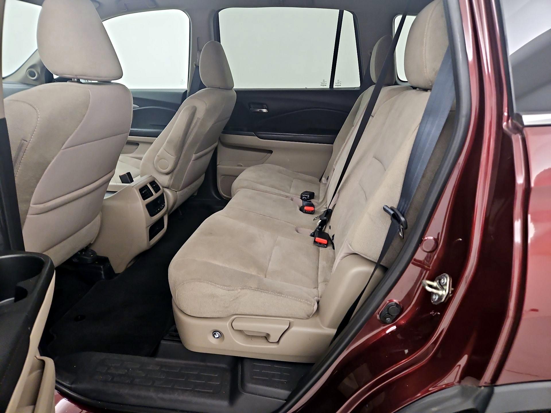 Thumbnail: 2020 Honda Pilot - 19