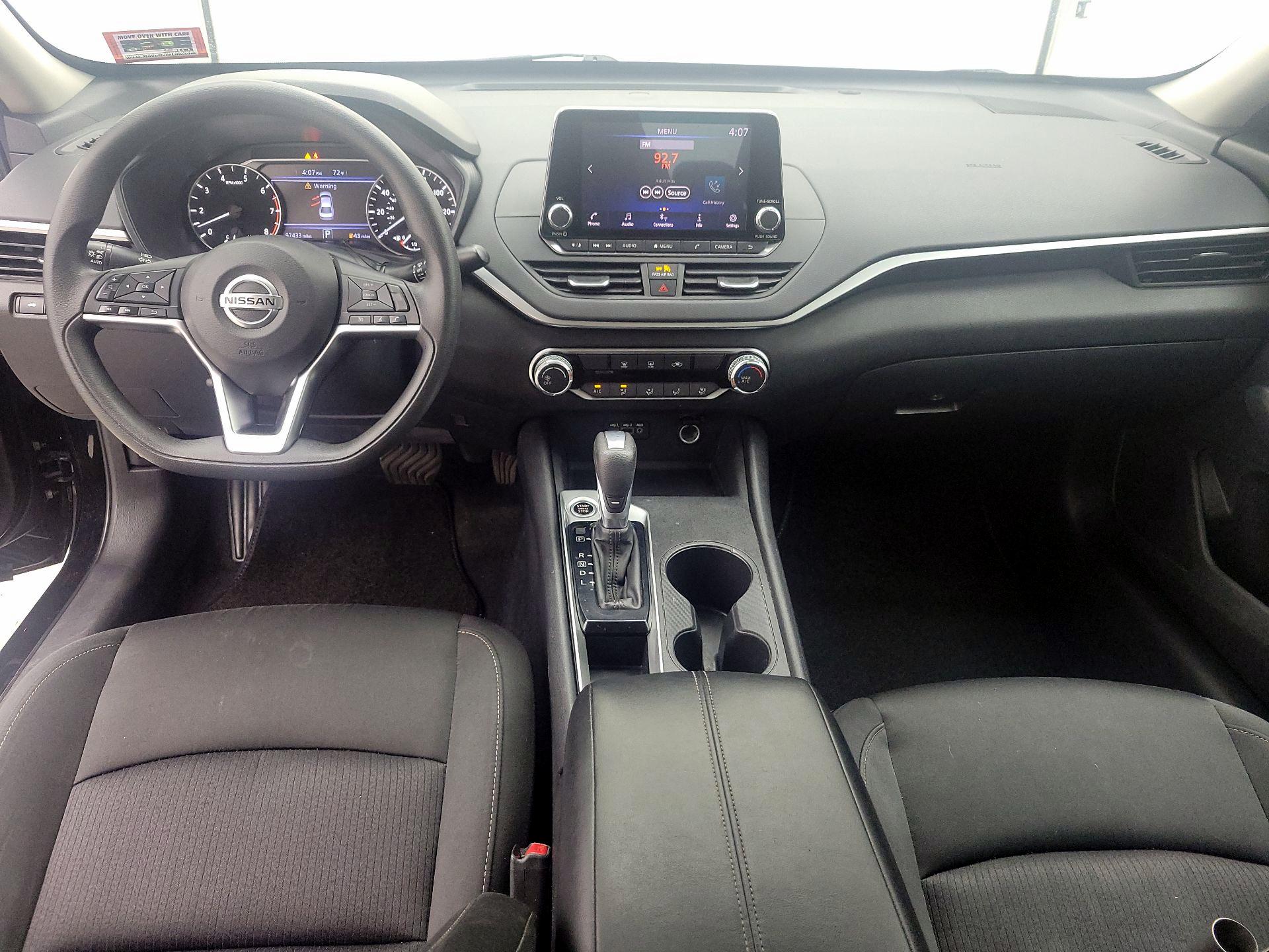 Thumbnail: 2019 Nissan Altima - 9