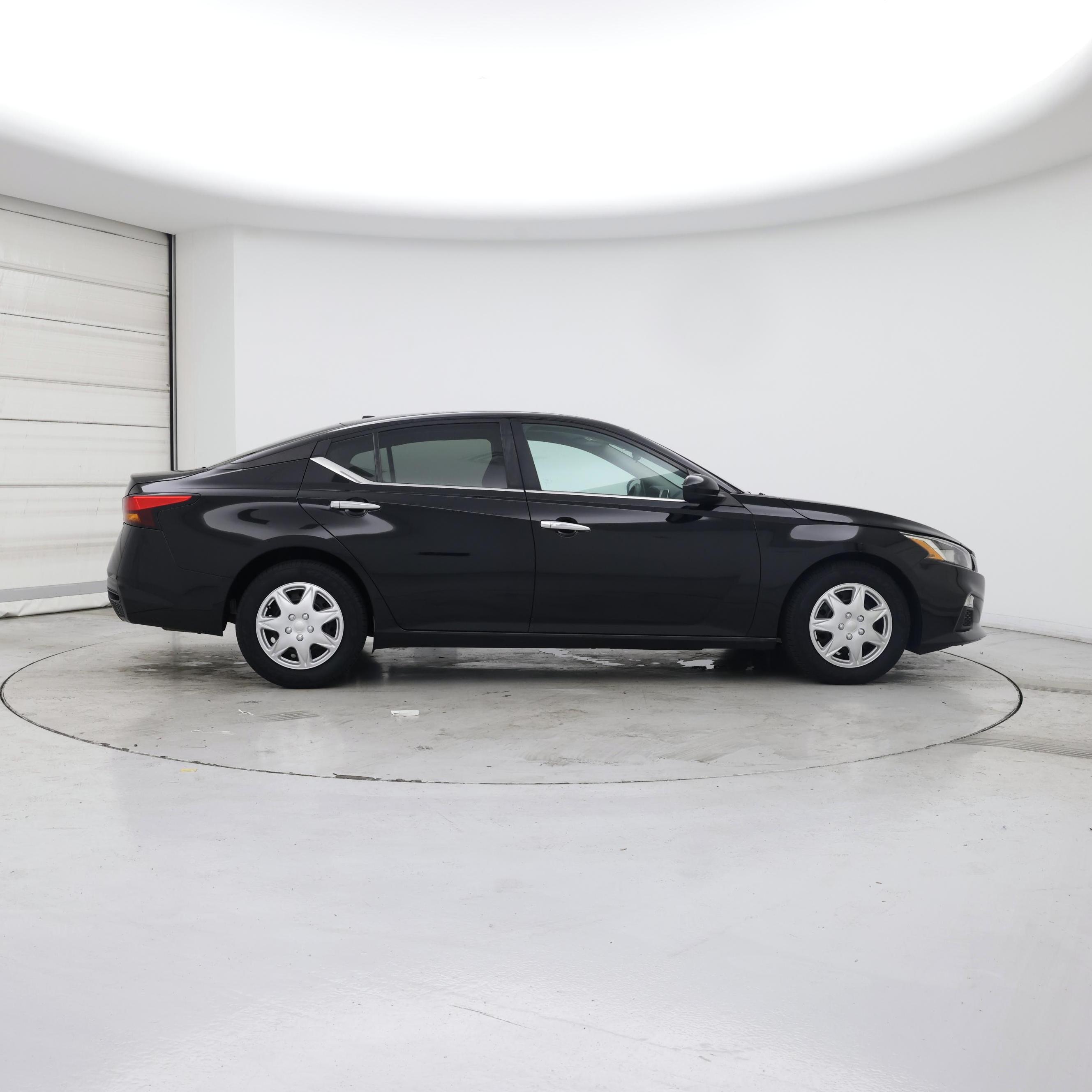 Thumbnail: 2019 Nissan Altima - 7