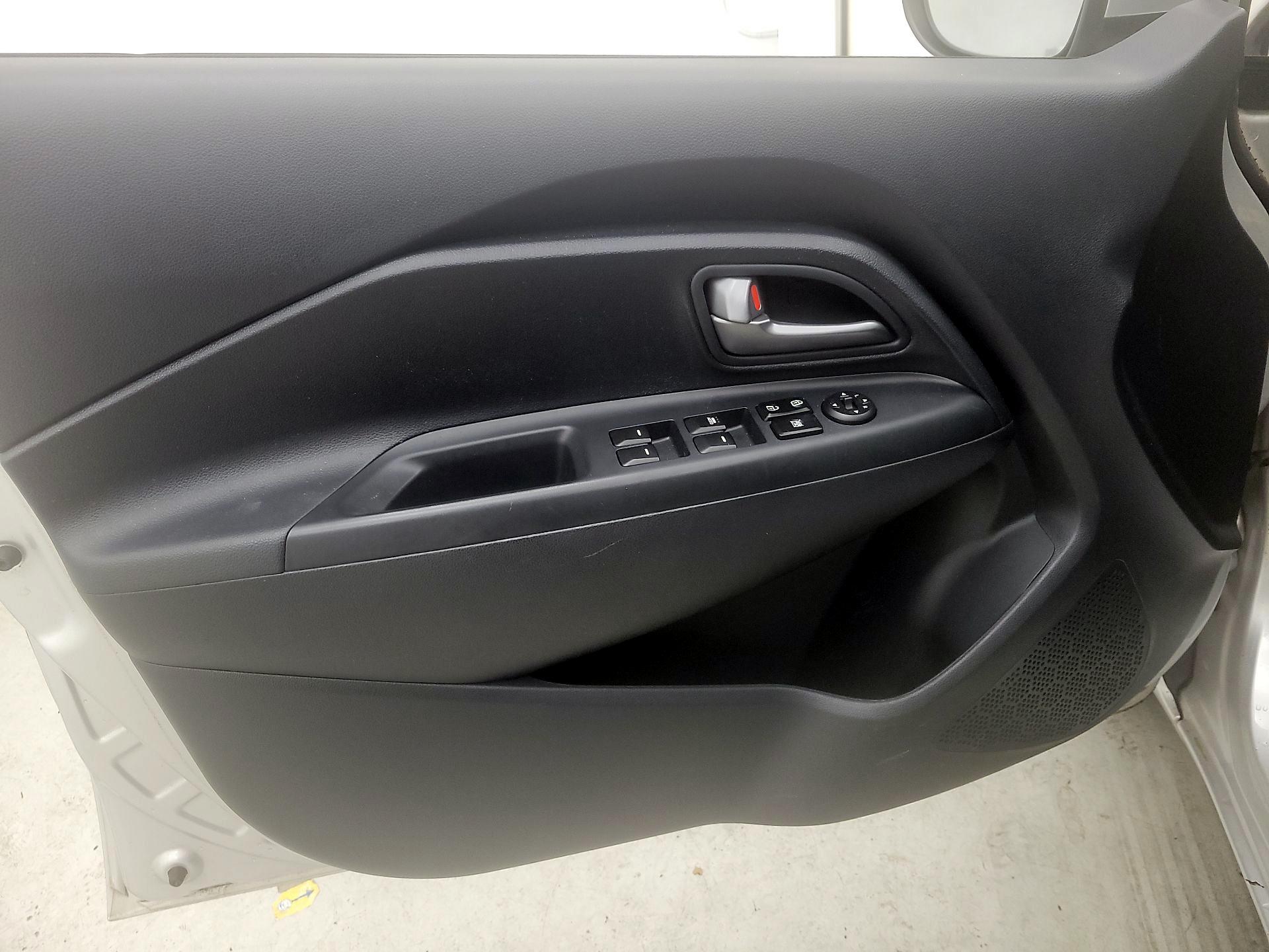 Thumbnail: 2013 Kia Rio - 12