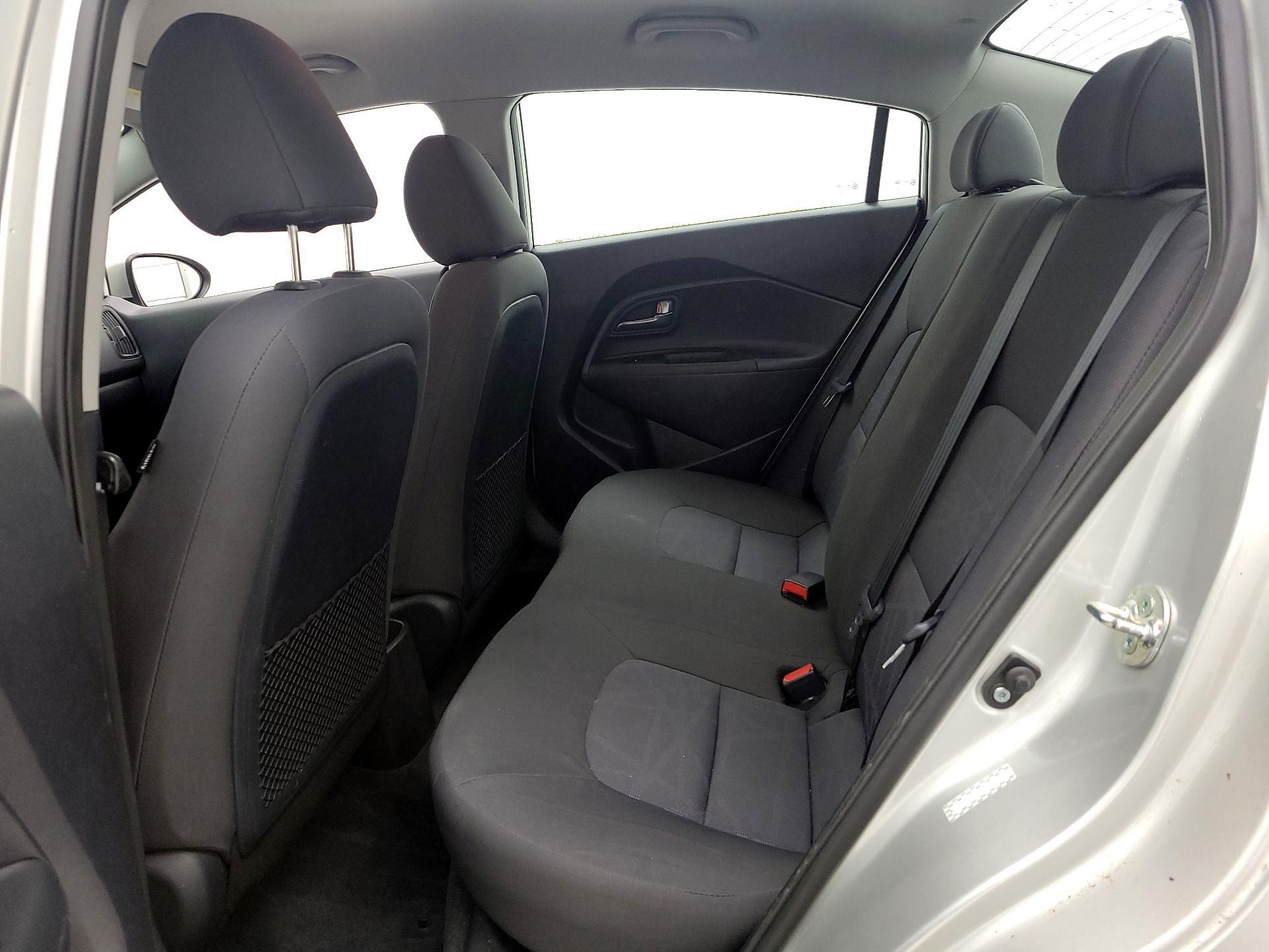 Thumbnail: 2013 Kia Rio - 16