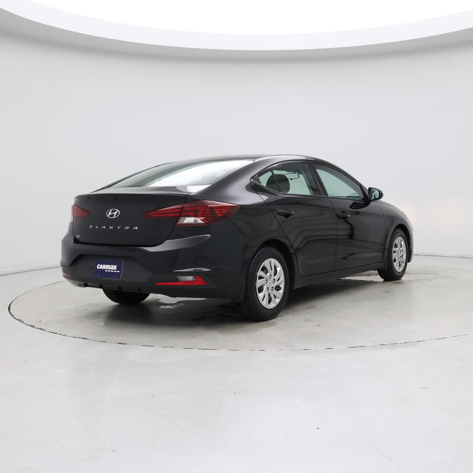 Thumbnail: 2020 Hyundai Elantra - 8