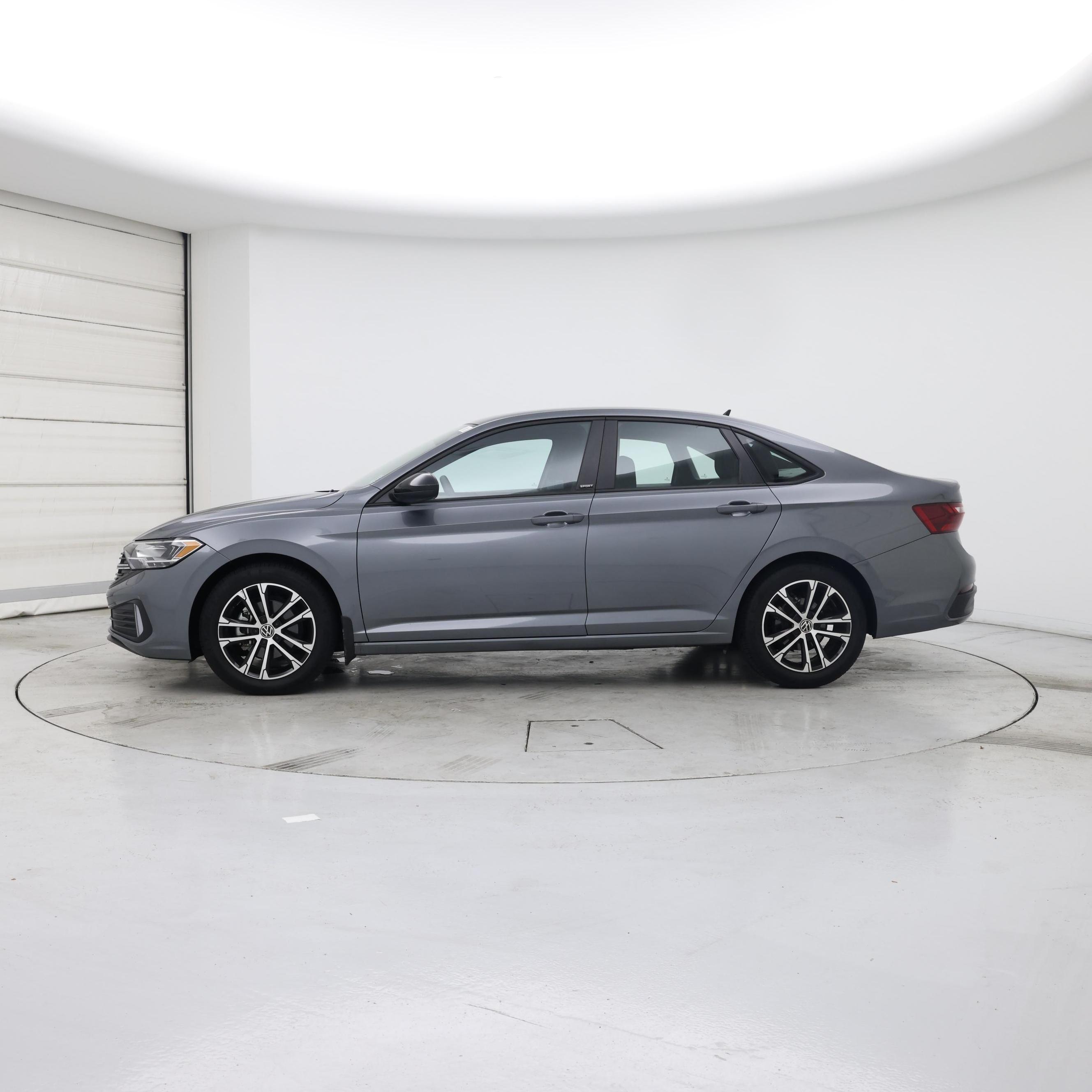 Thumbnail: 2023 Volkswagen Jetta - 3