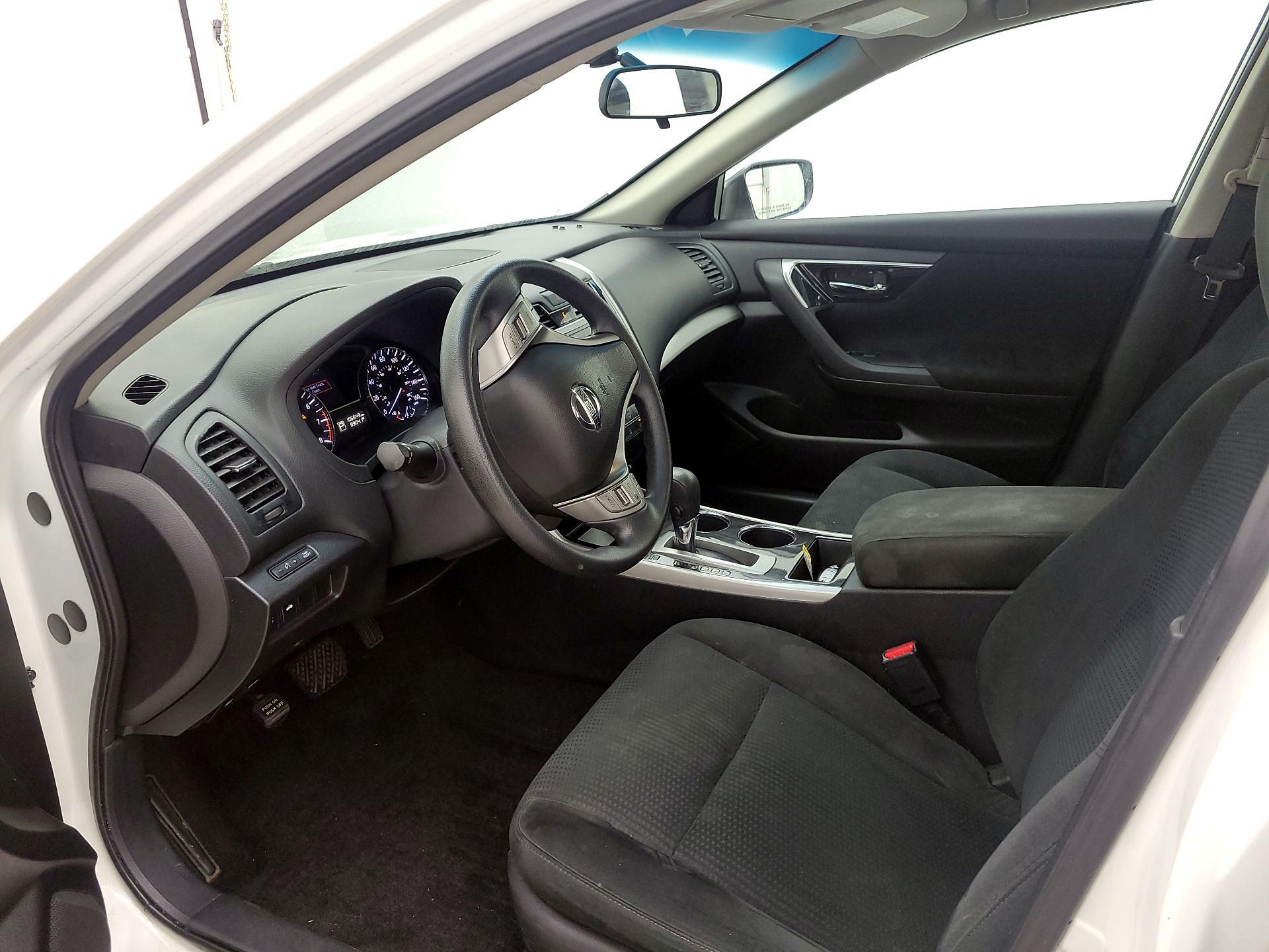 Thumbnail: 2014 Nissan Altima - 11