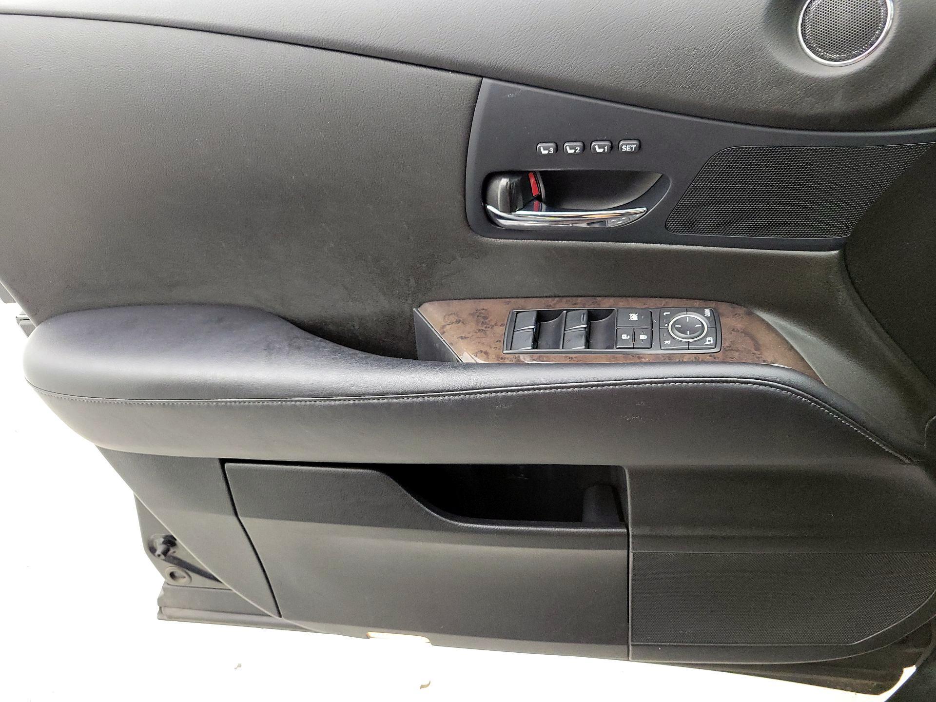Thumbnail: 2013 Lexus RX - 12