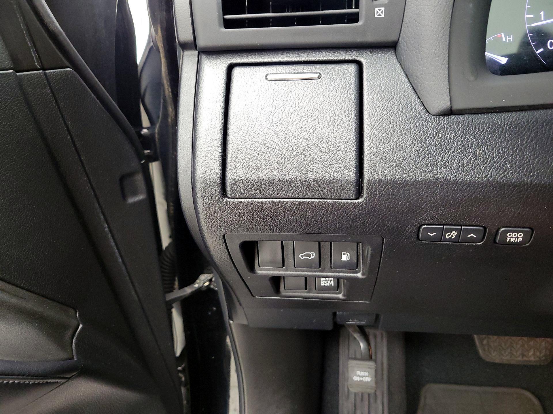 Thumbnail: 2013 Lexus RX - 13