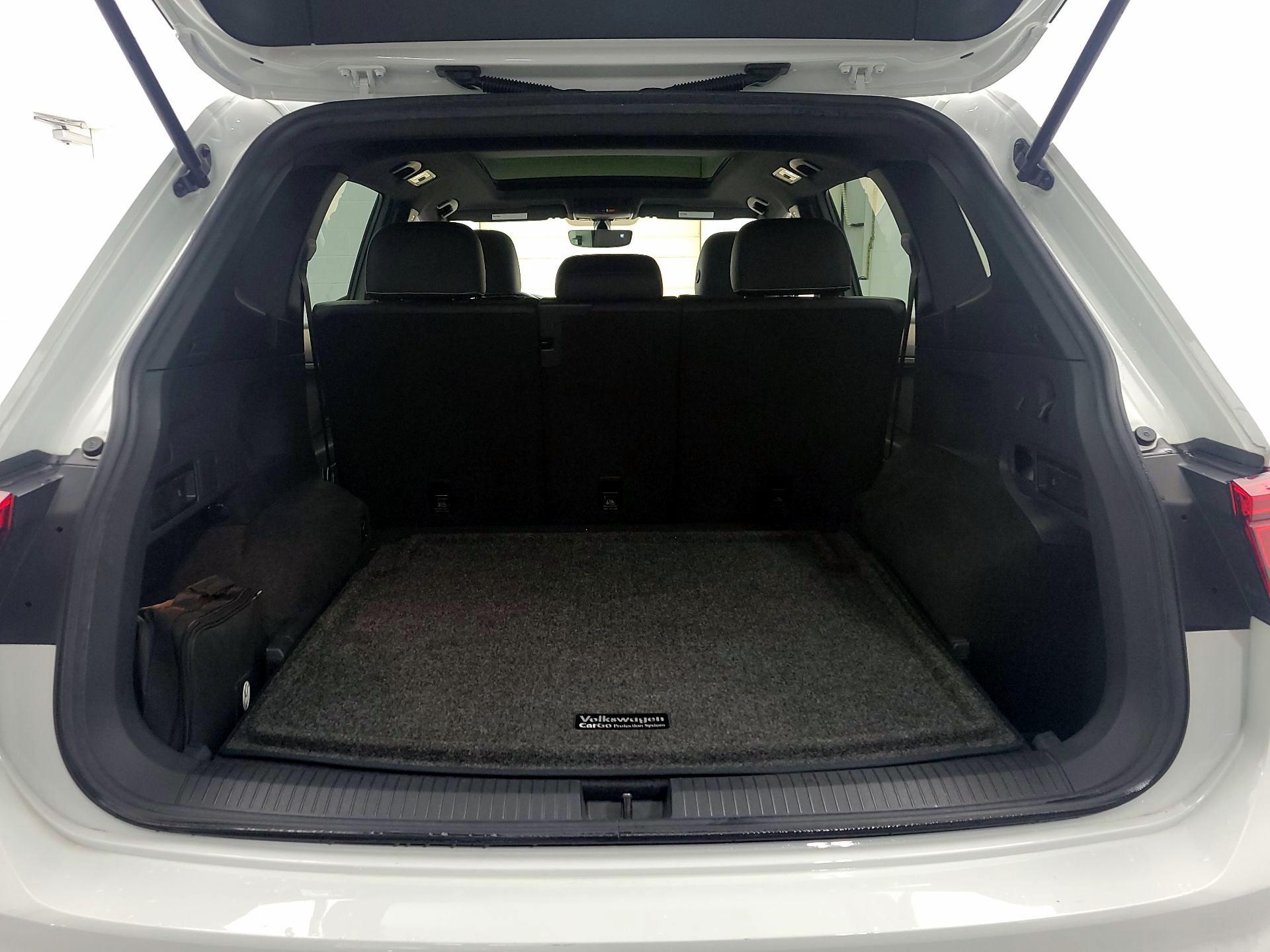 Thumbnail: 2021 Volkswagen Tiguan - 20