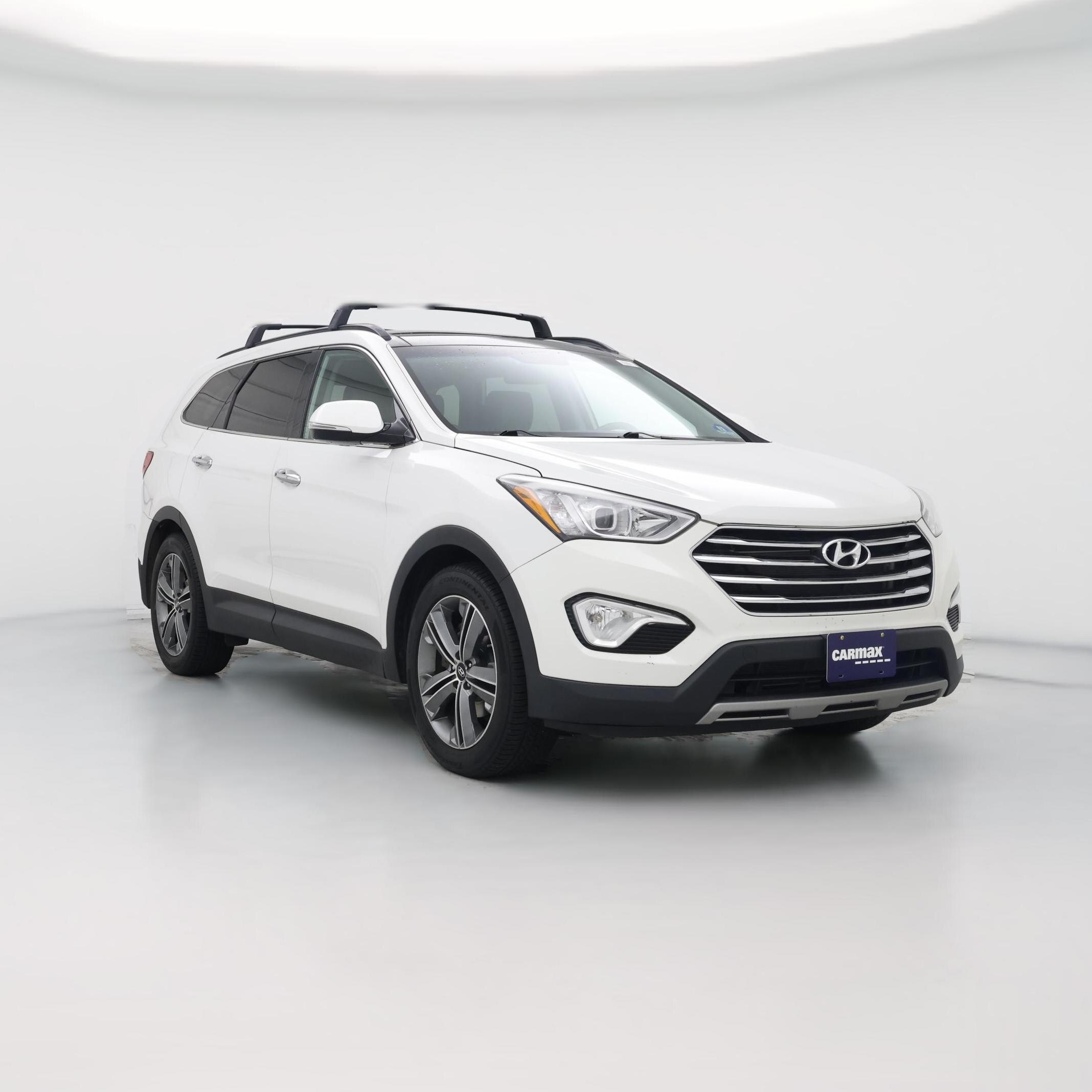 Thumbnail: 2015 Hyundai Santa Fe - 1