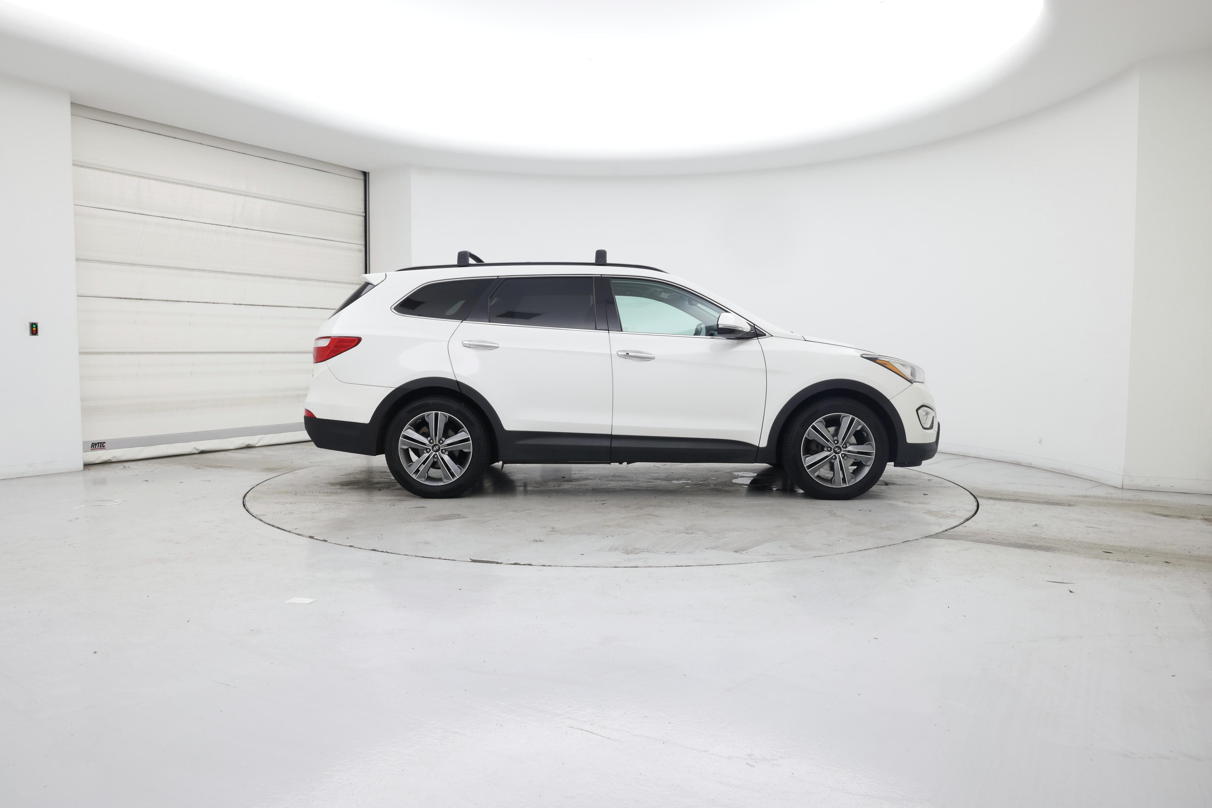 Thumbnail: 2015 Hyundai Santa Fe - 7