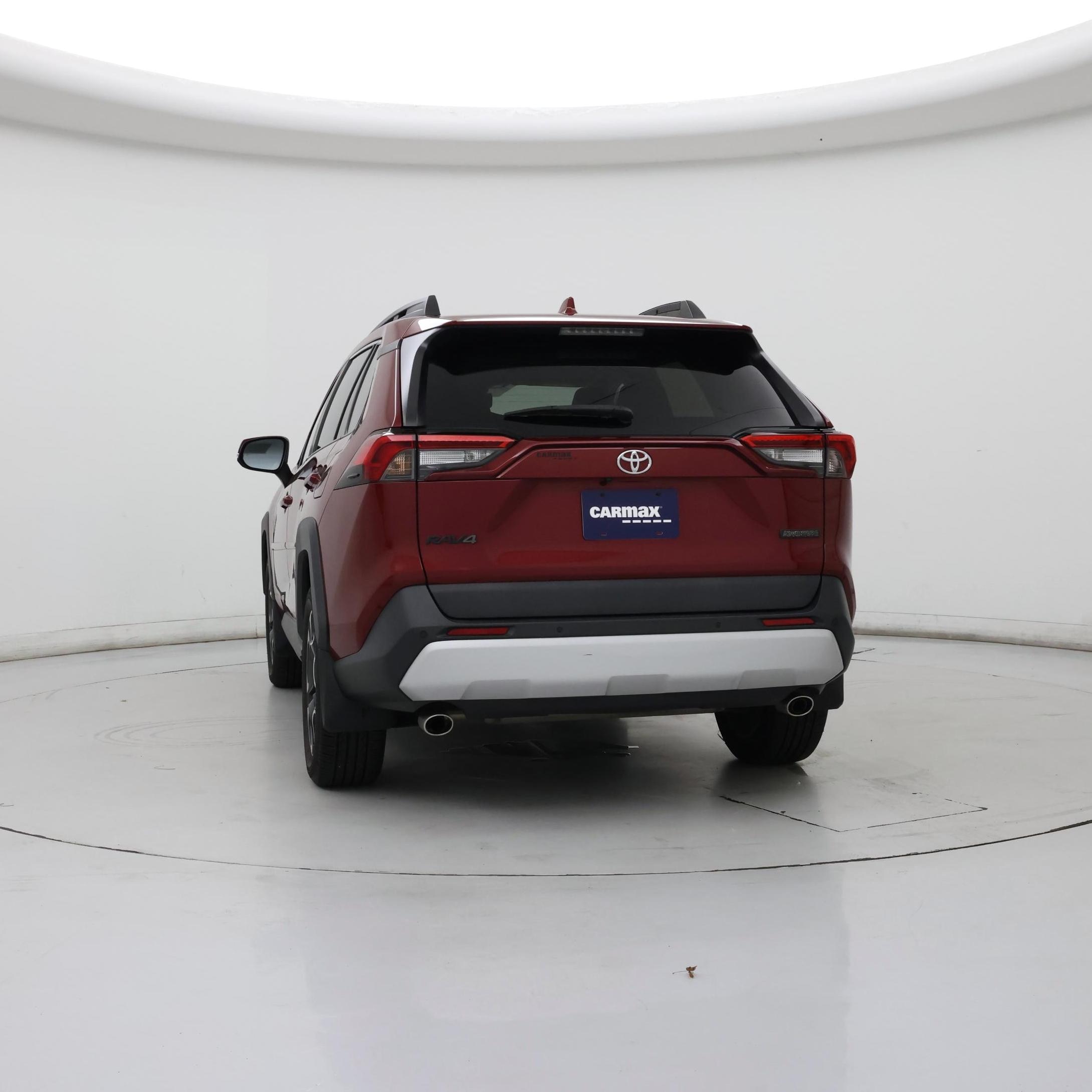 Thumbnail: 2019 Toyota RAV4 - 6