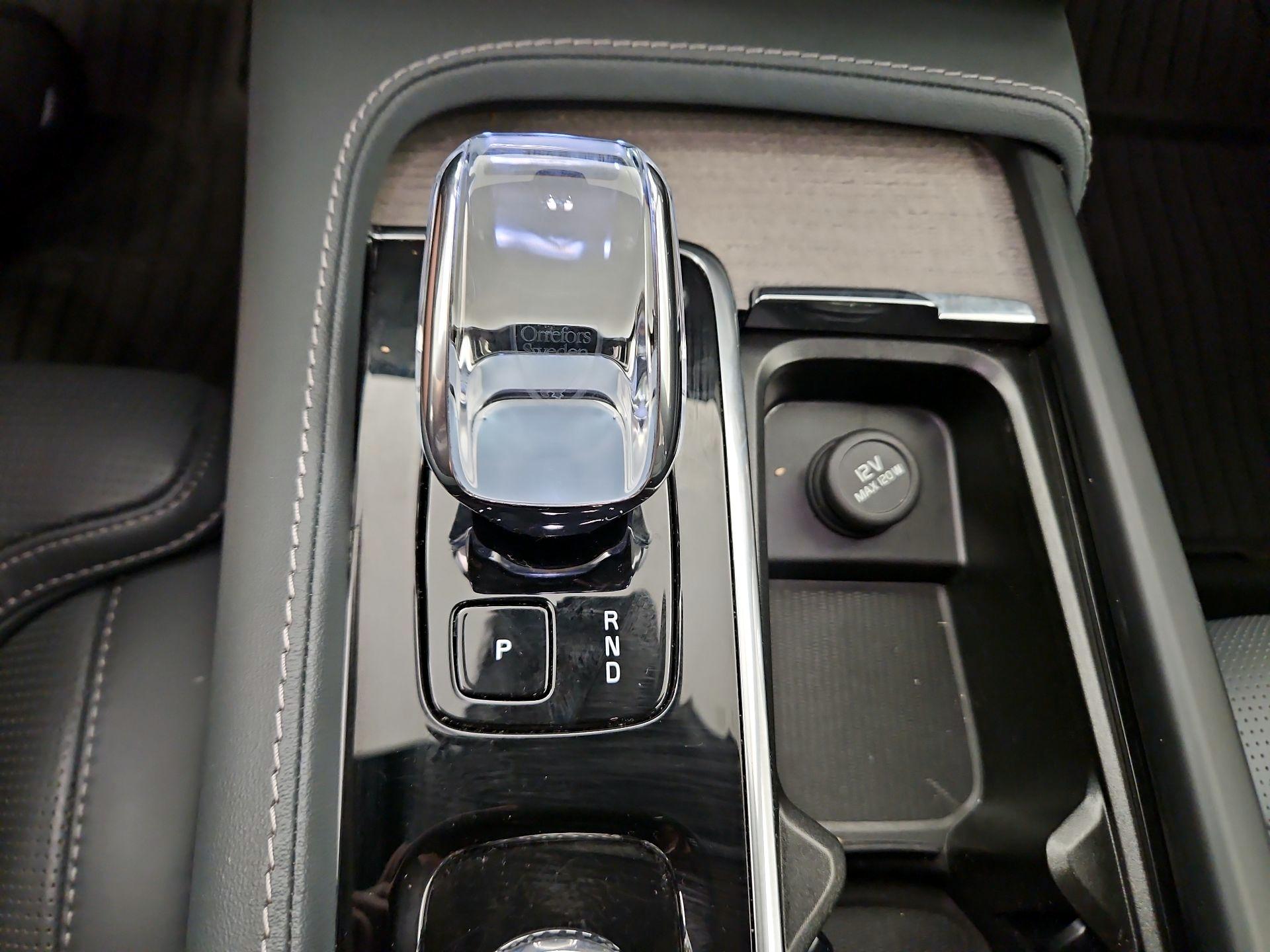 Thumbnail: 2024 Volvo XC90 - 17