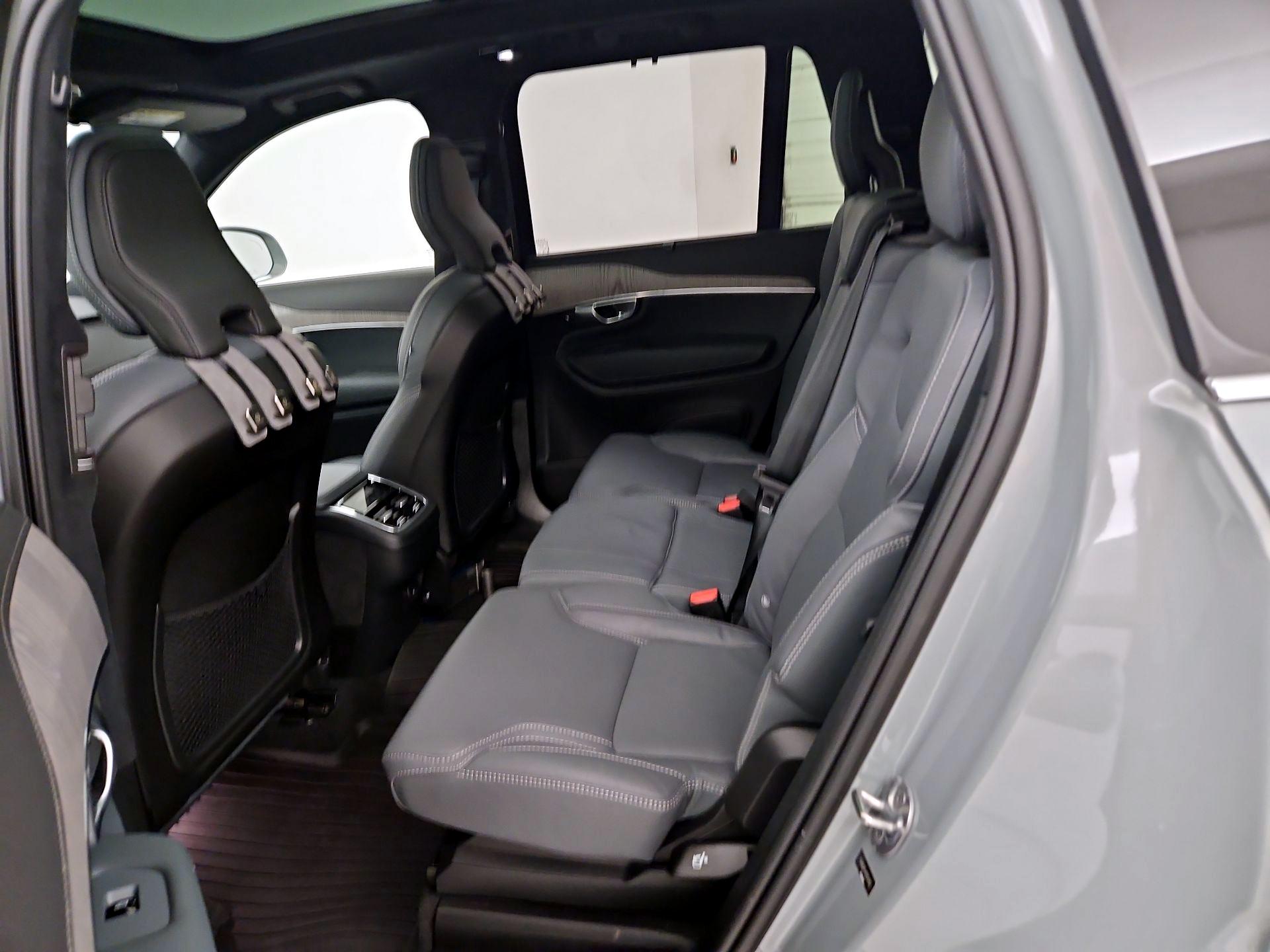 Thumbnail: 2024 Volvo XC90 - 20