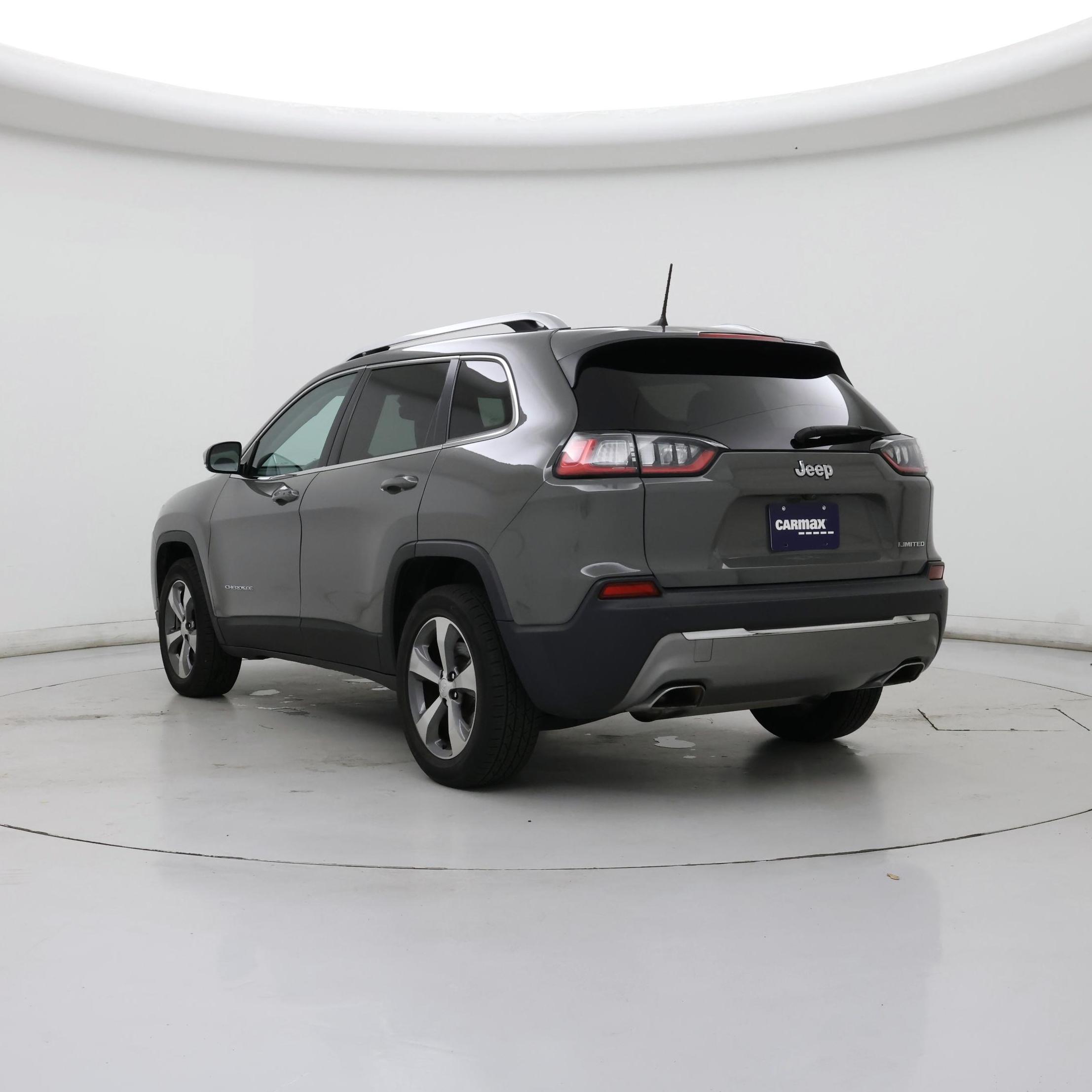 Thumbnail: 2019 Jeep Cherokee - 2