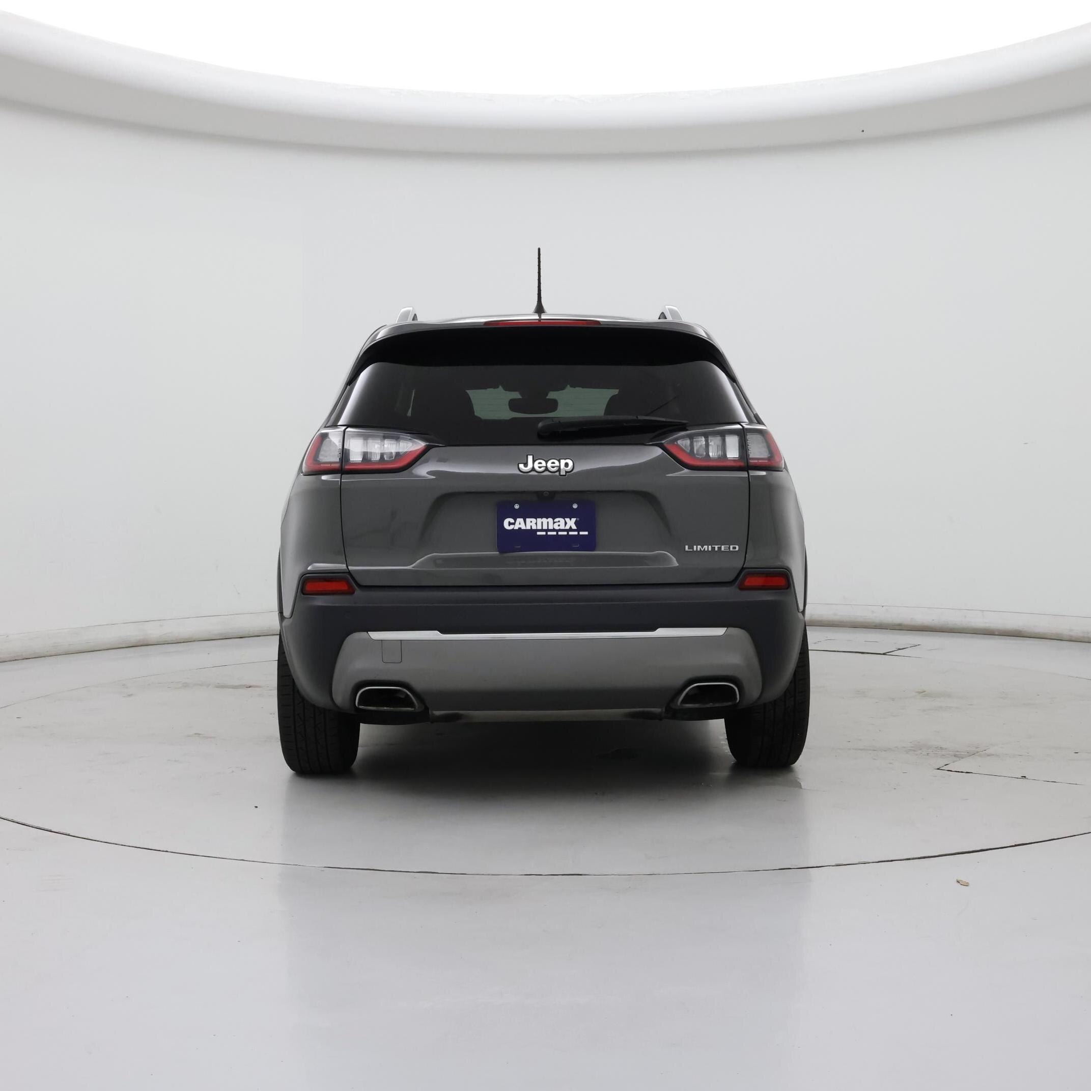Thumbnail: 2019 Jeep Cherokee - 6