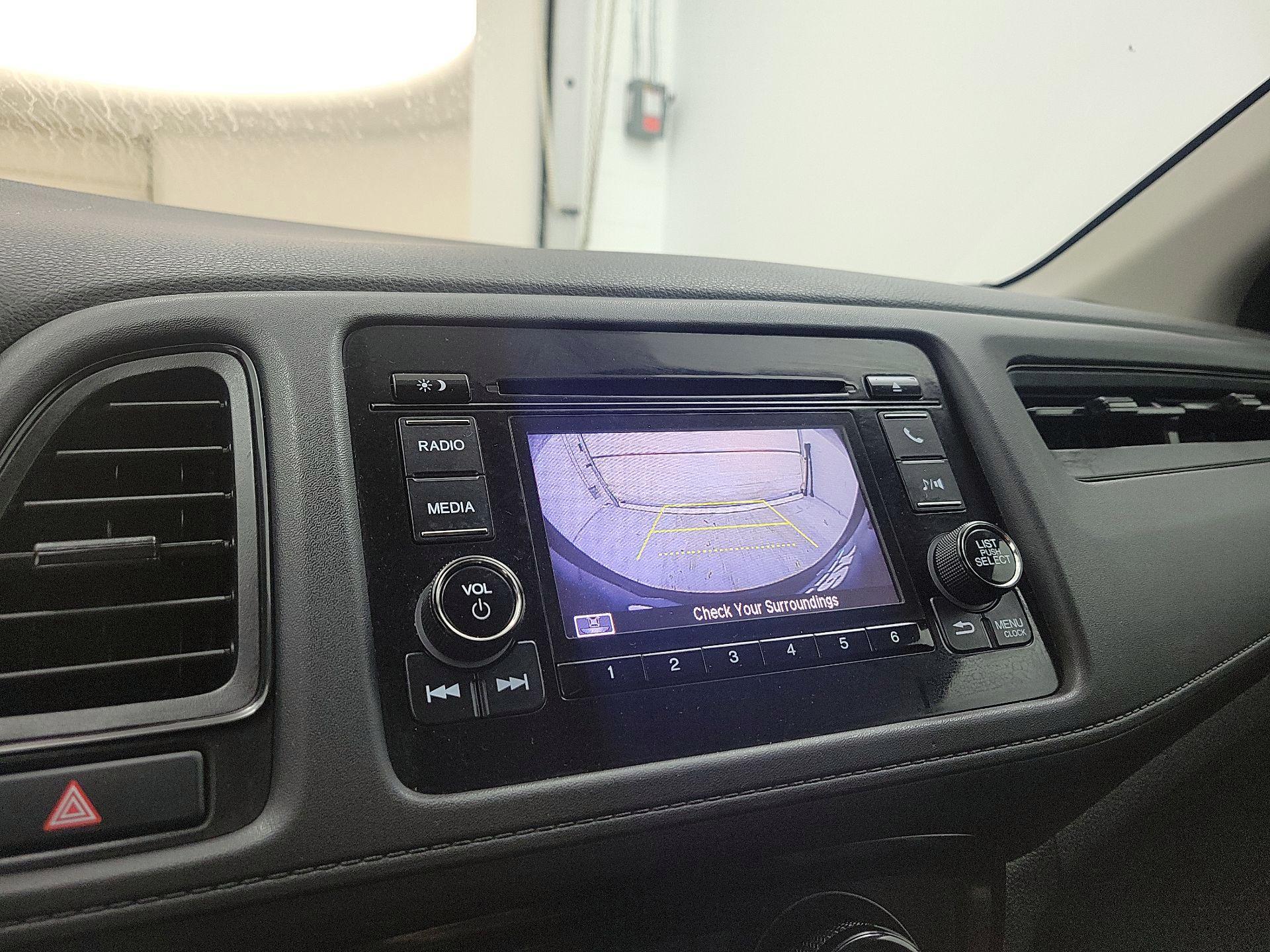 Thumbnail: 2022 Honda HR-V - 14