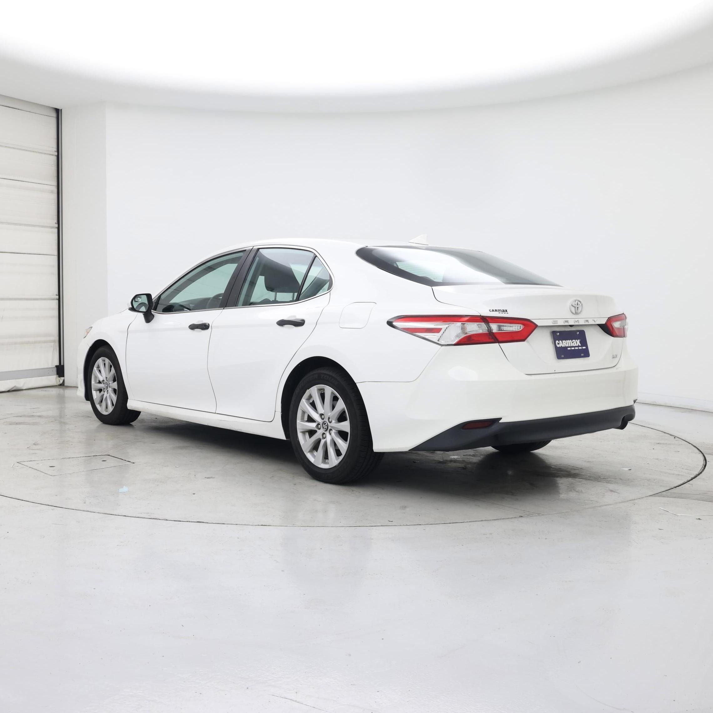 Thumbnail: 2019 Toyota Camry - 2