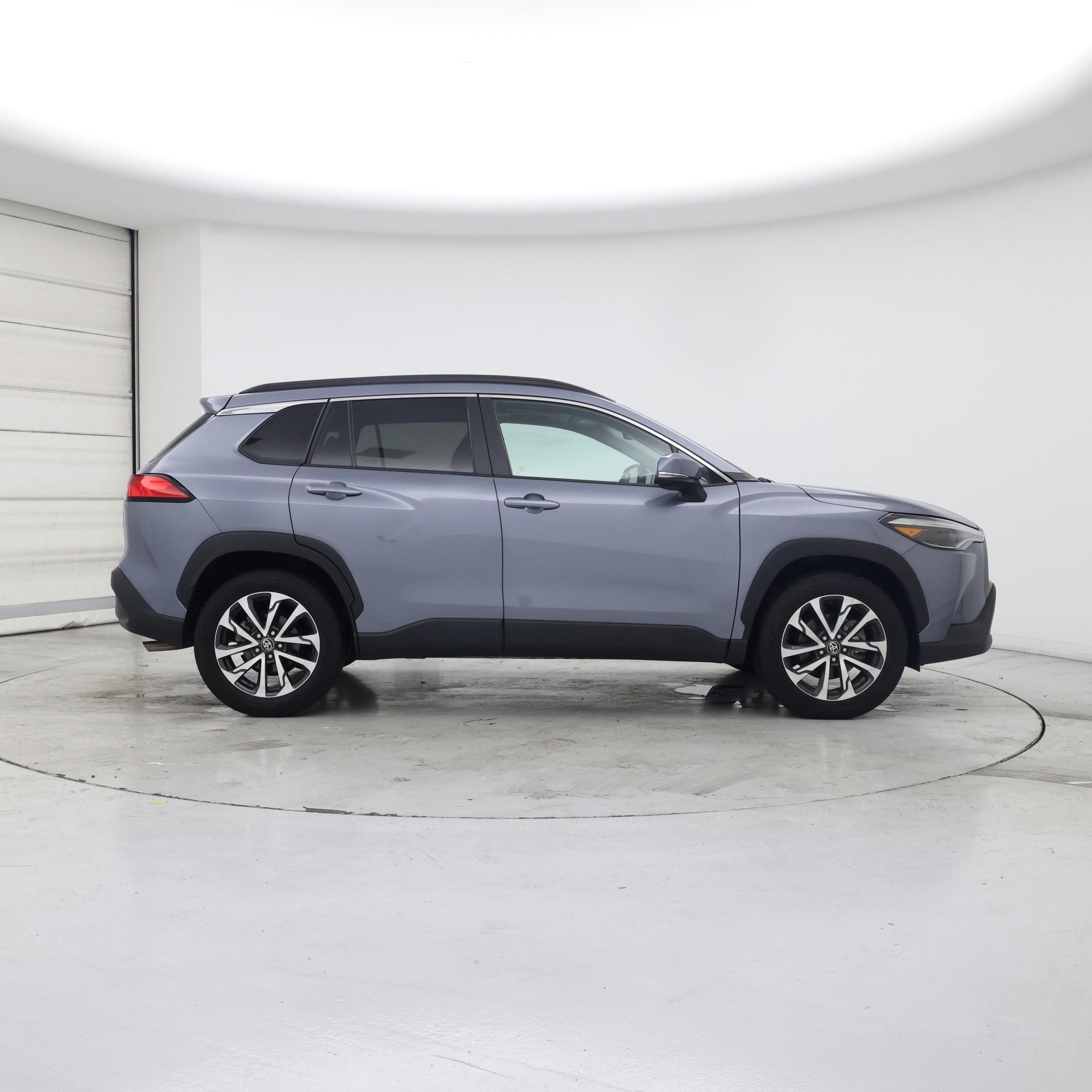 Thumbnail: 2022 Toyota Corolla Cross - 7