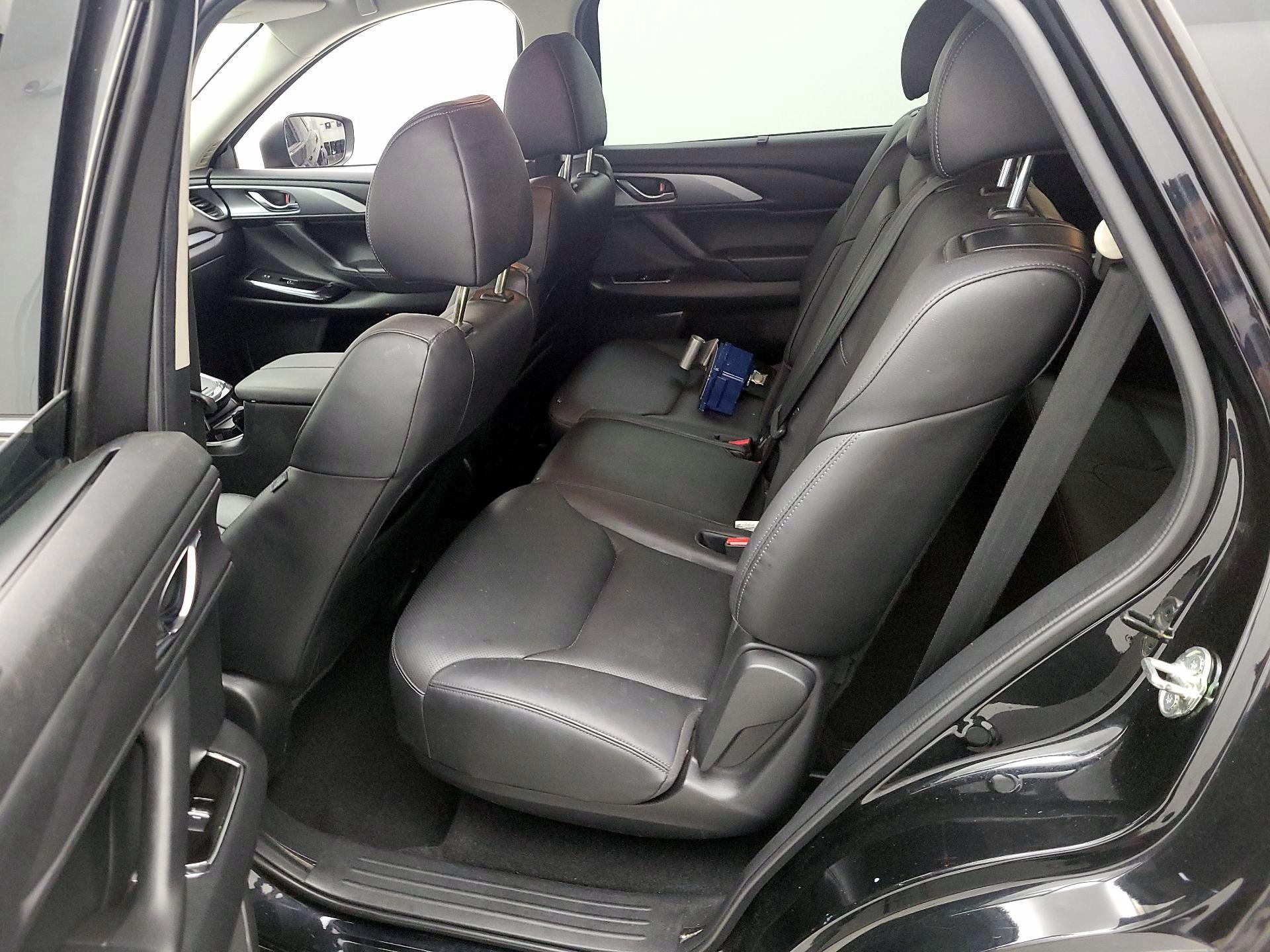Thumbnail: 2018 Mazda CX-9 - 18