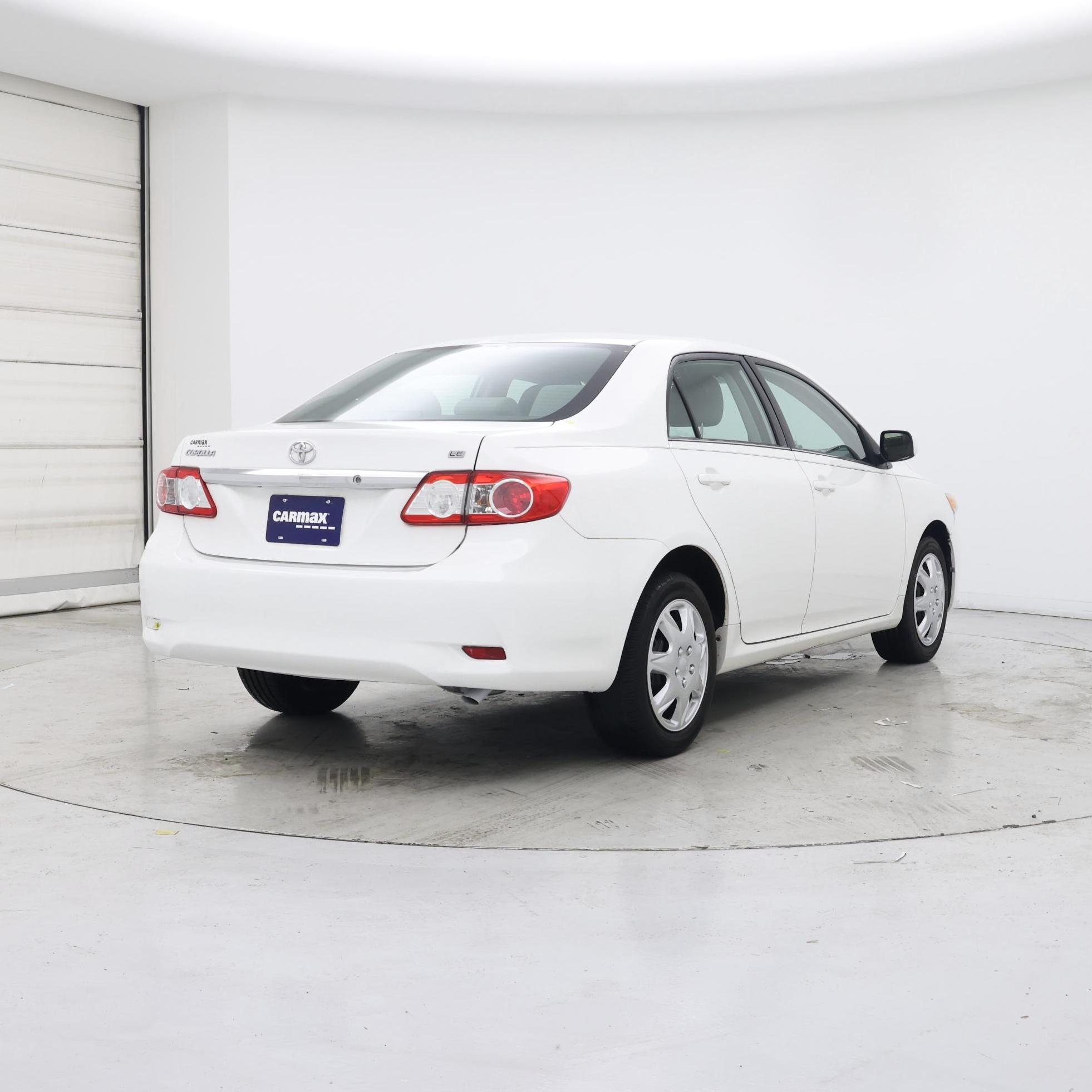 Thumbnail: 2013 Toyota Corolla - 8