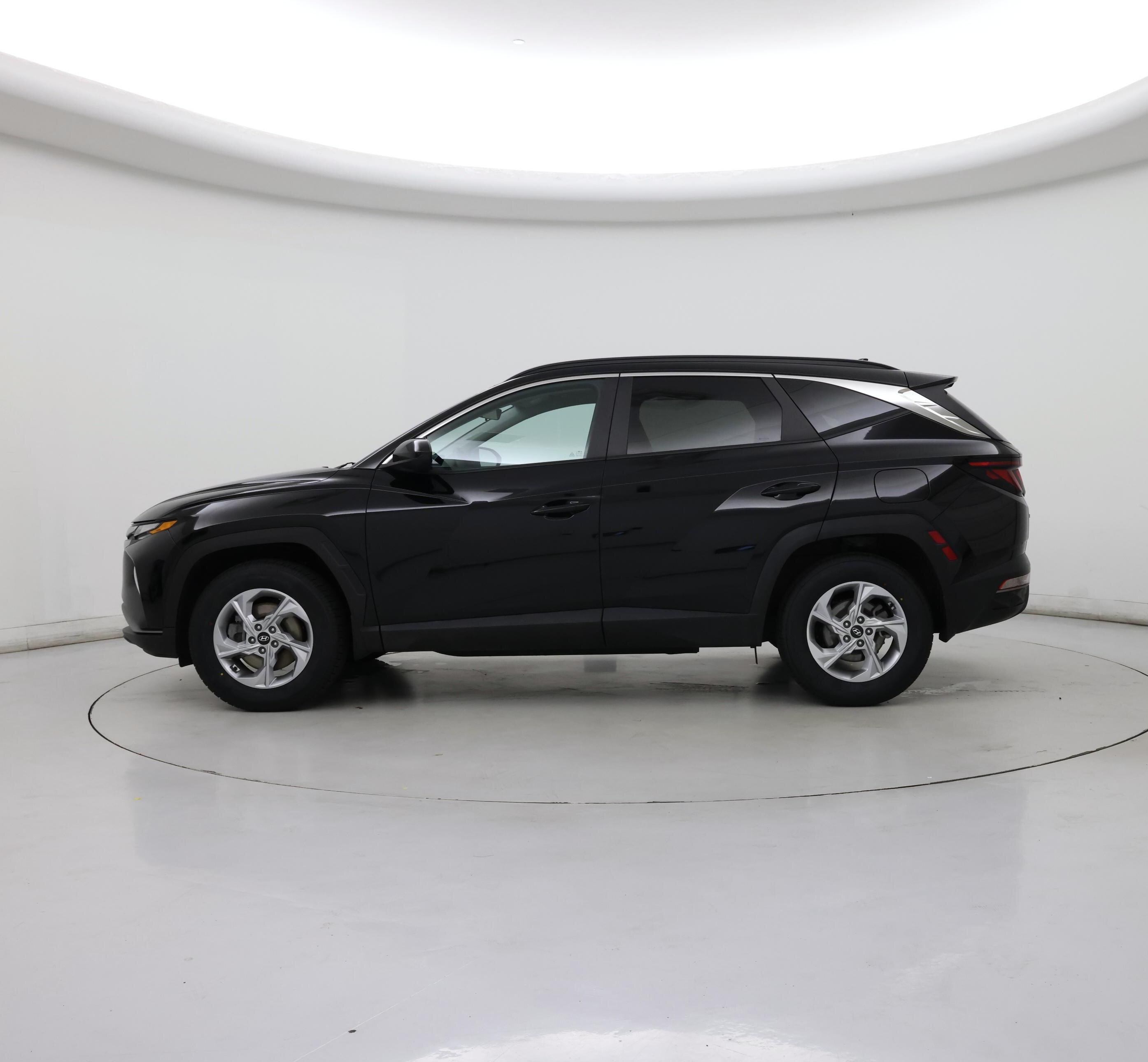 Thumbnail: 2024 Hyundai Tucson - 3