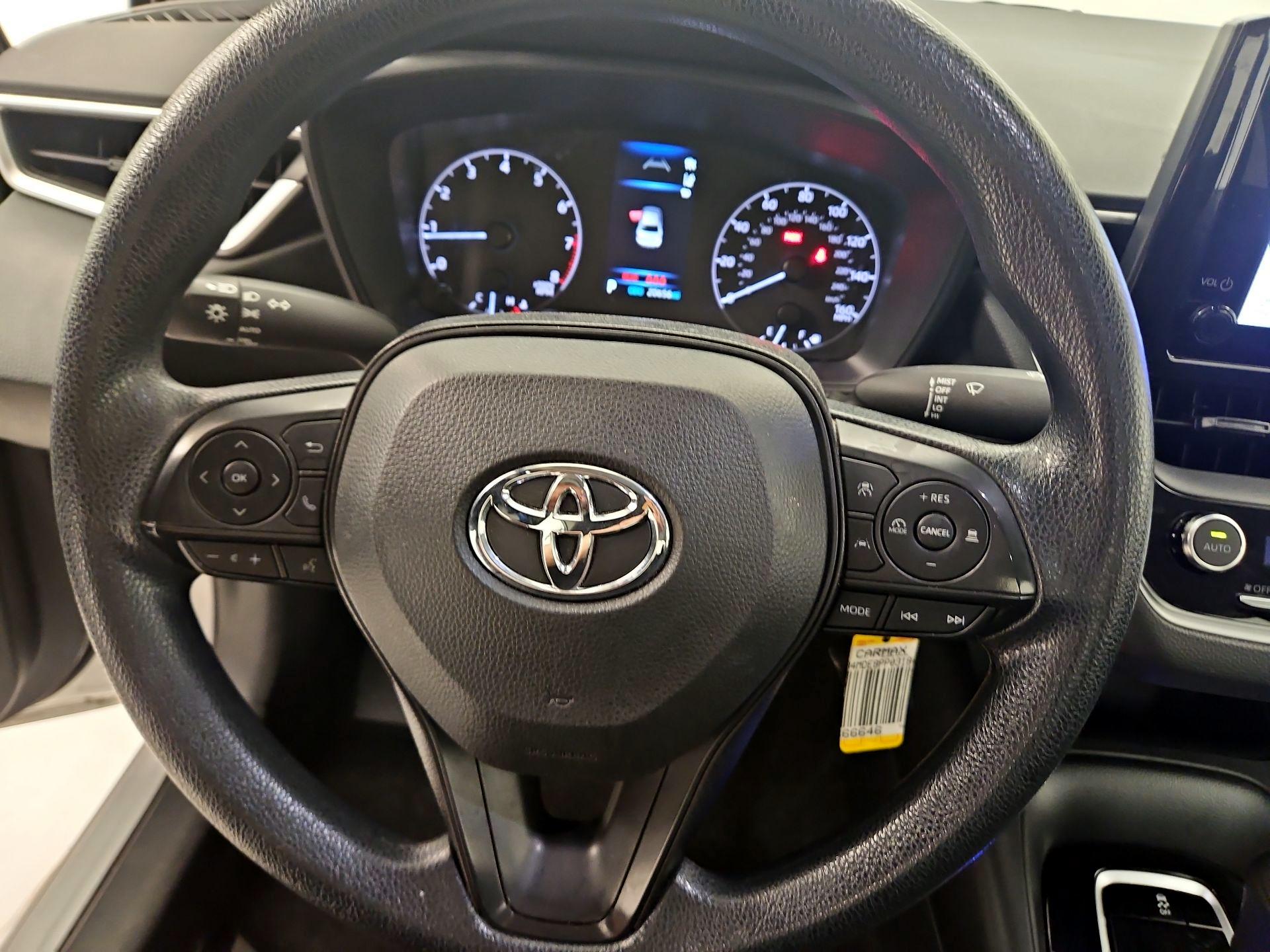 Thumbnail: 2023 Toyota Corolla - 10