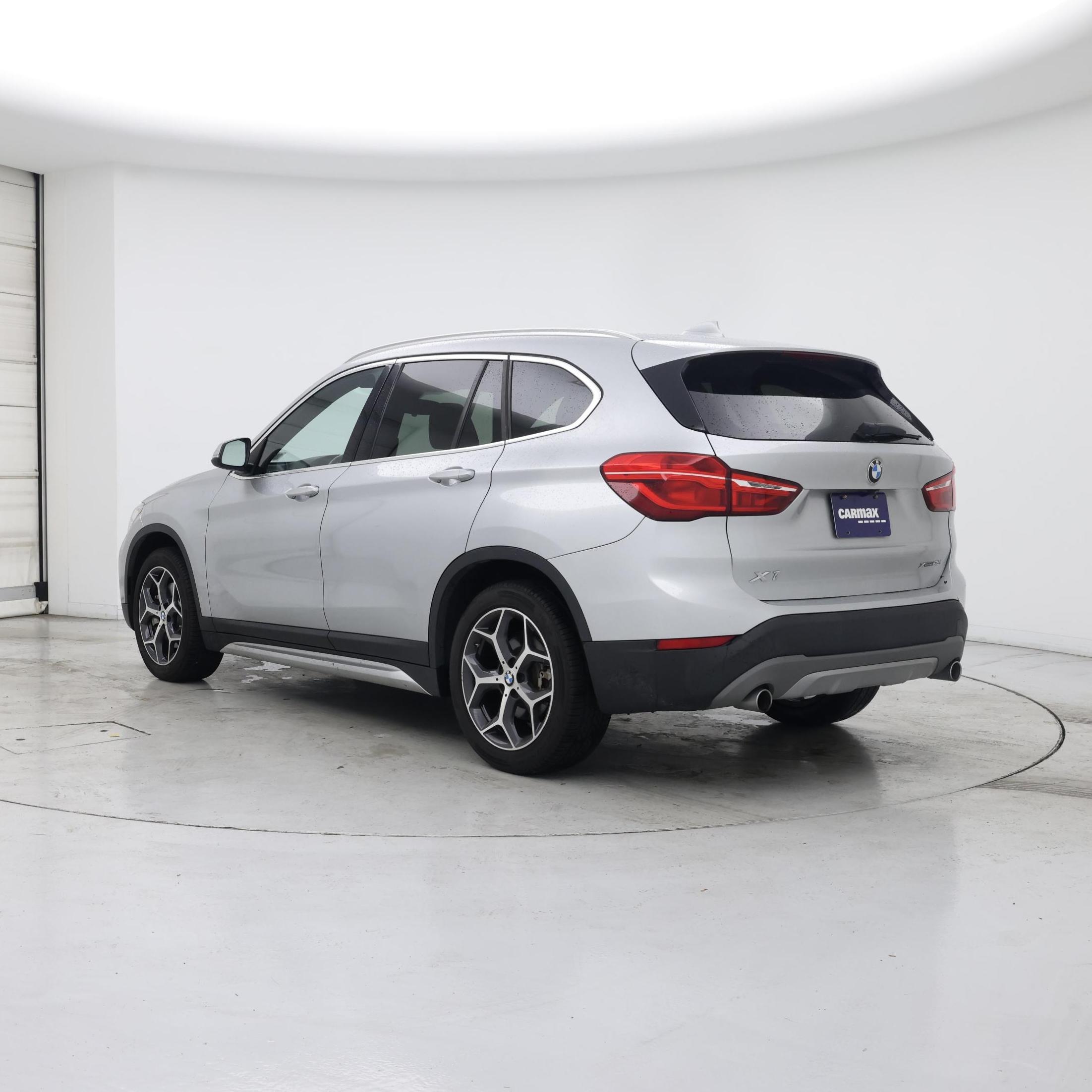 Thumbnail: 2018 BMW X1 - 2