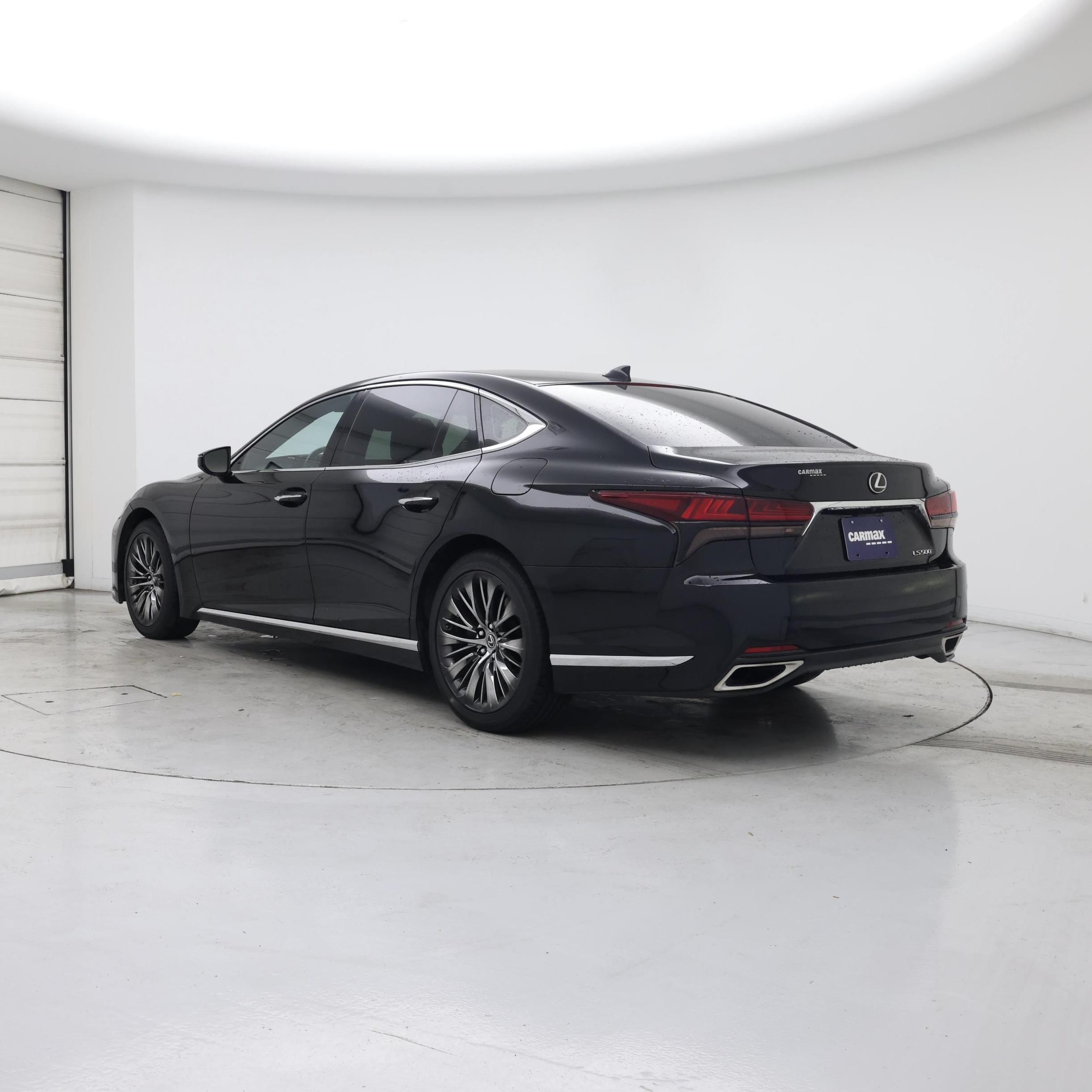 Thumbnail: 2021 Lexus LS - 2