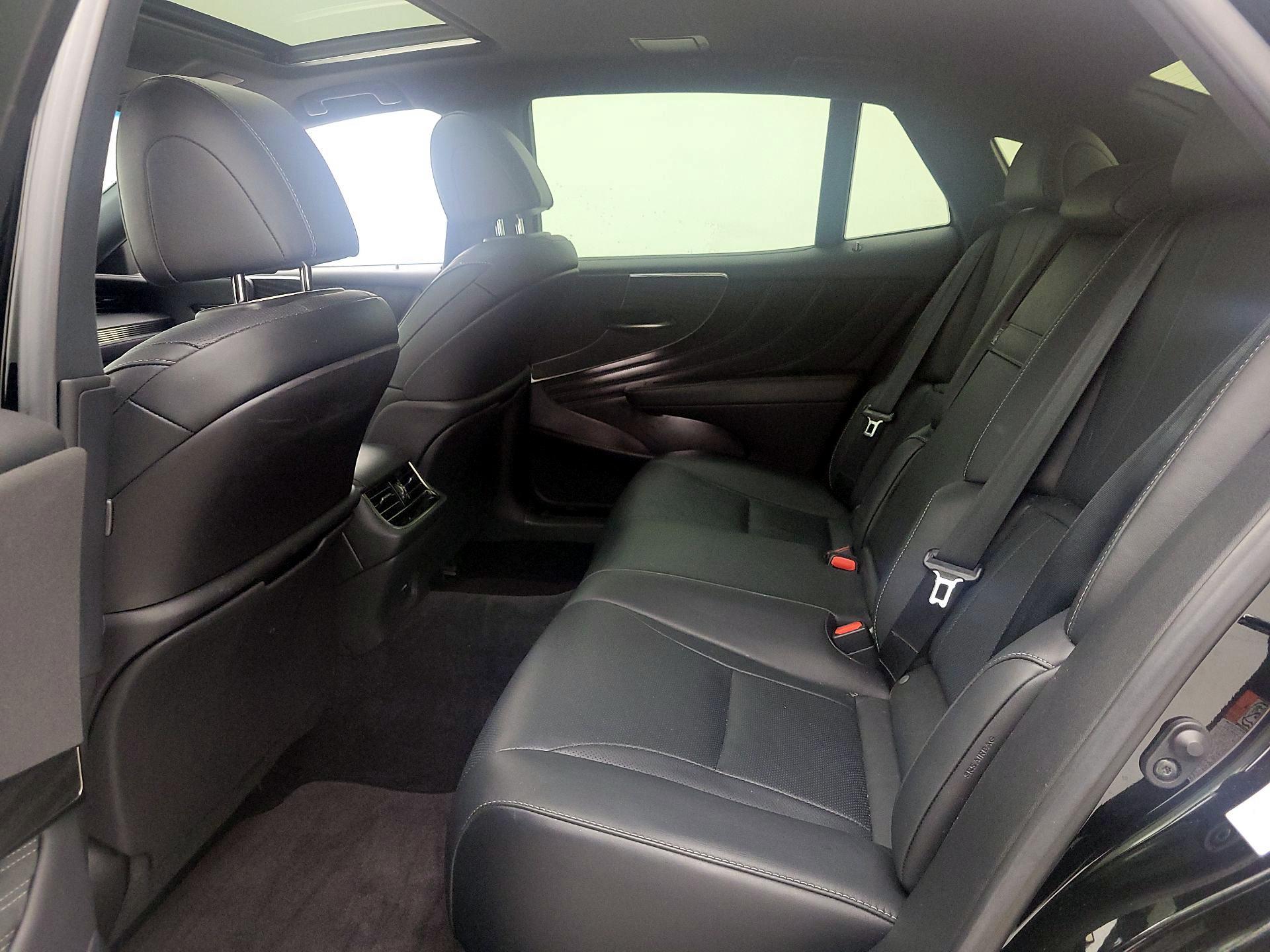 Thumbnail: 2021 Lexus LS - 19
