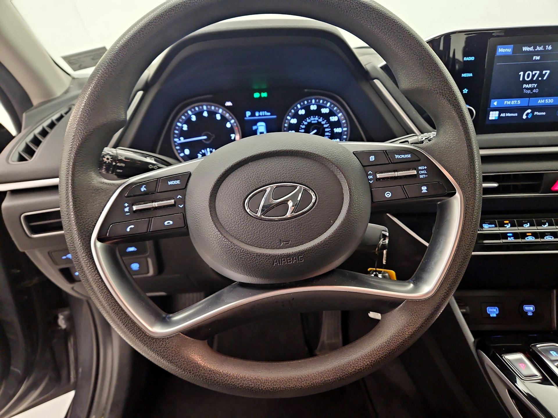 Thumbnail: 2022 Hyundai Sonata - 10