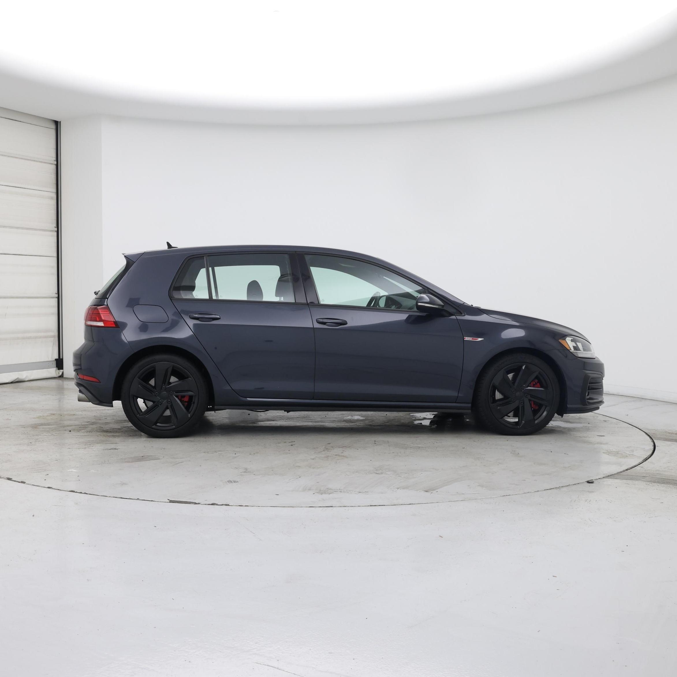 Thumbnail: 2020 Volkswagen Golf - 7