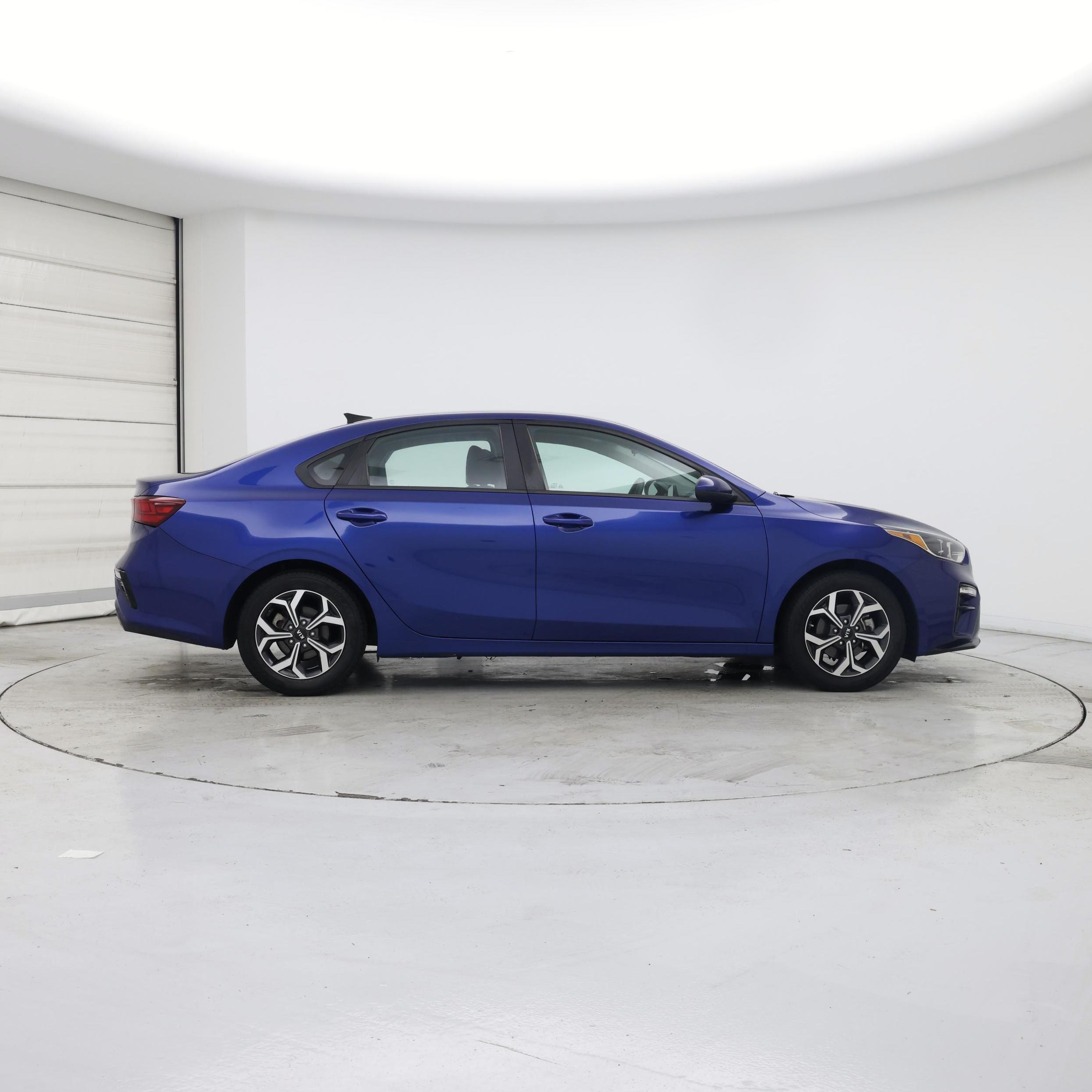 Thumbnail: 2019 Kia Forte - 7