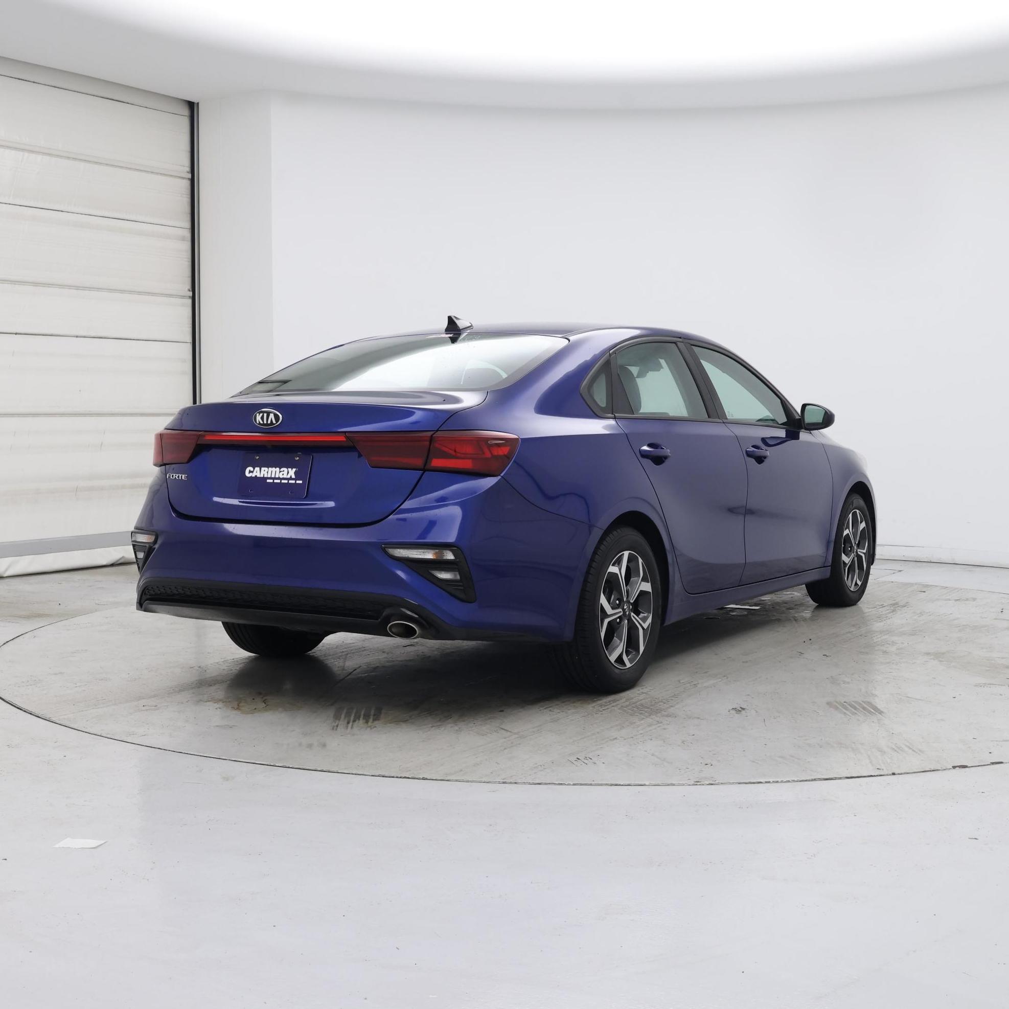 Thumbnail: 2019 Kia Forte - 8
