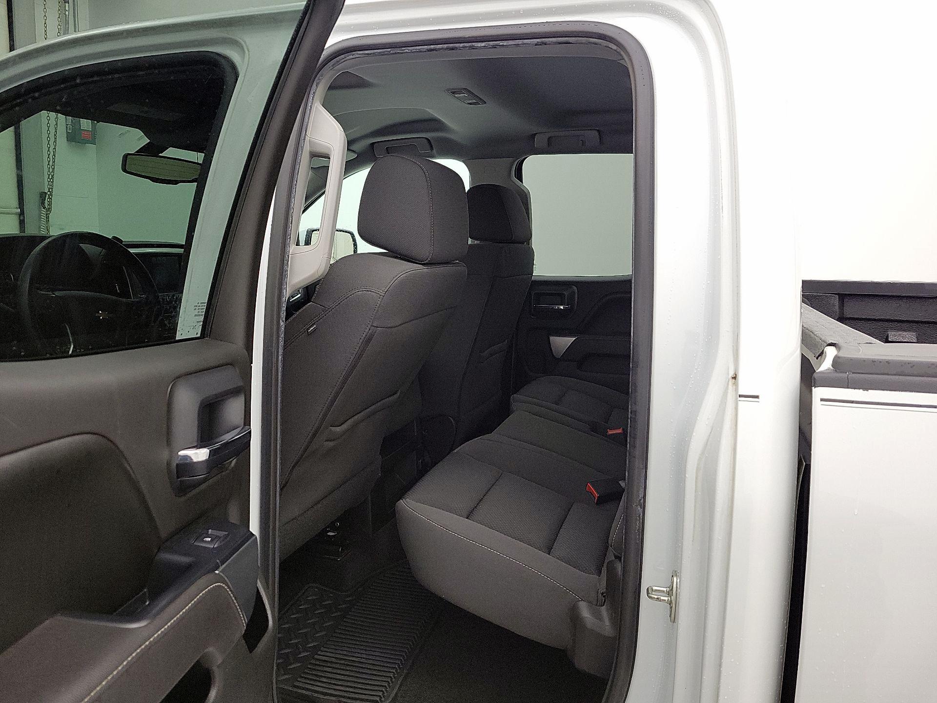 Thumbnail: 2016 Chevrolet Silverado 1500 - 20