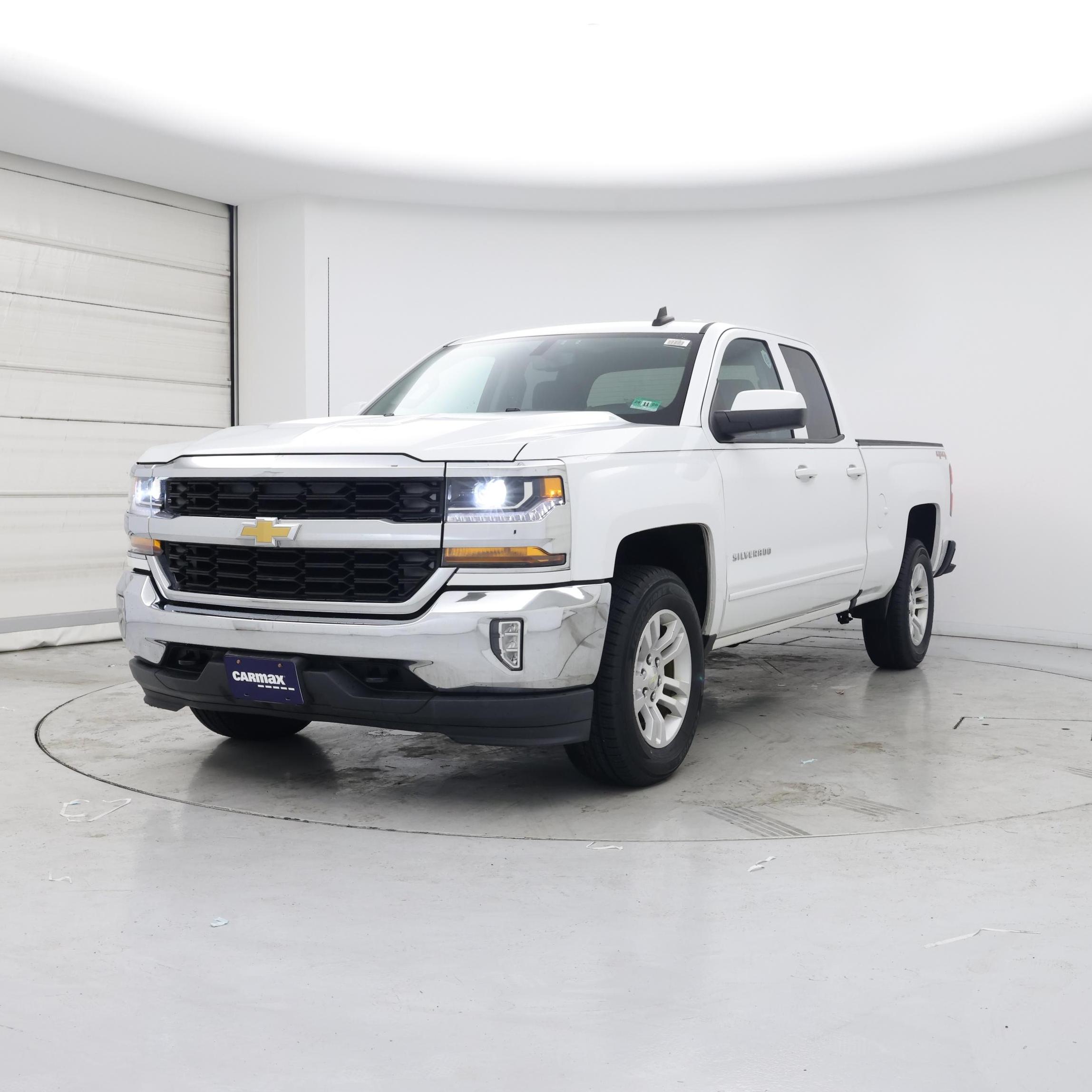 Thumbnail: 2016 Chevrolet Silverado 1500 - 4