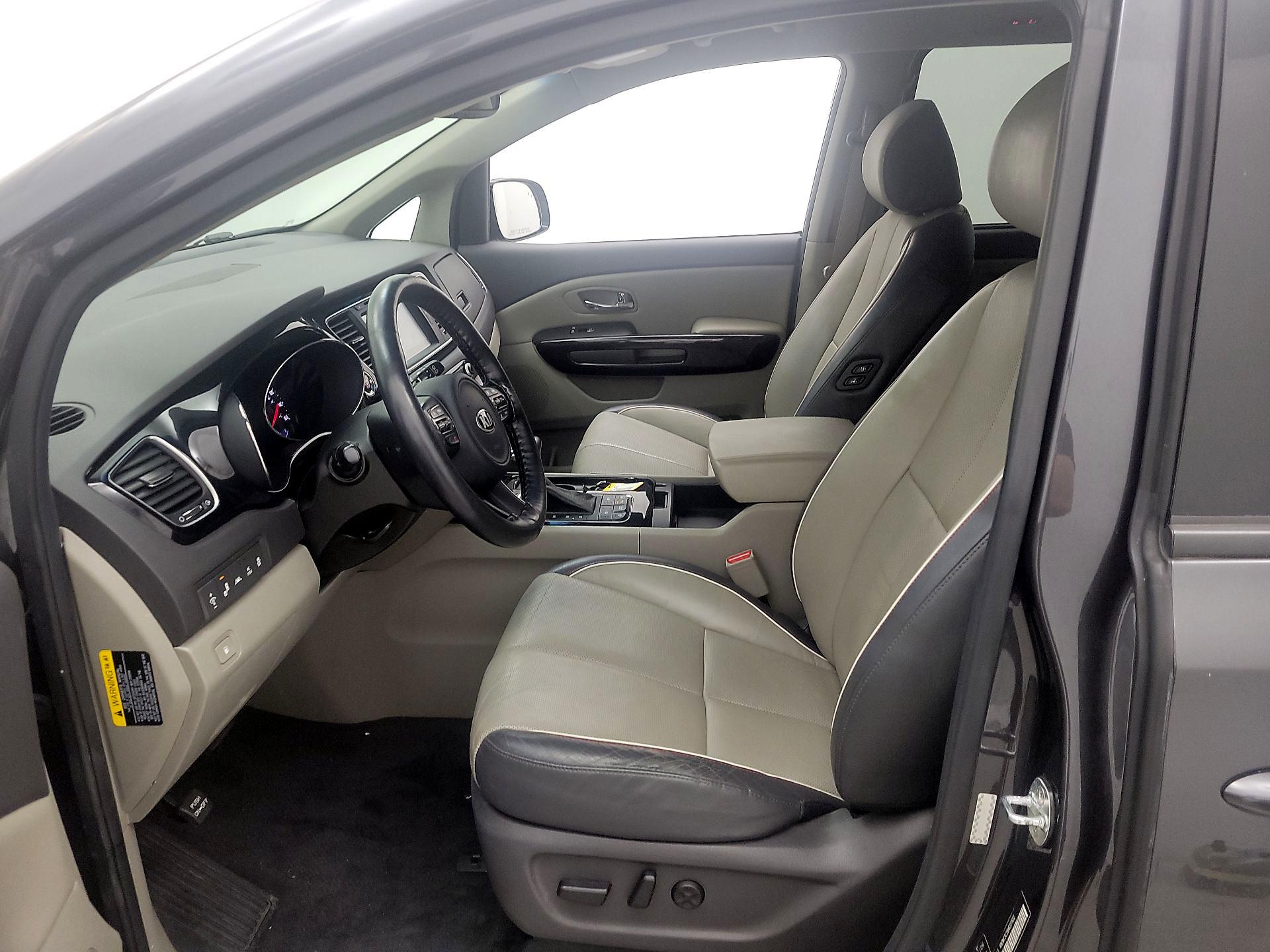 Thumbnail: 2017 Kia Sedona - 11