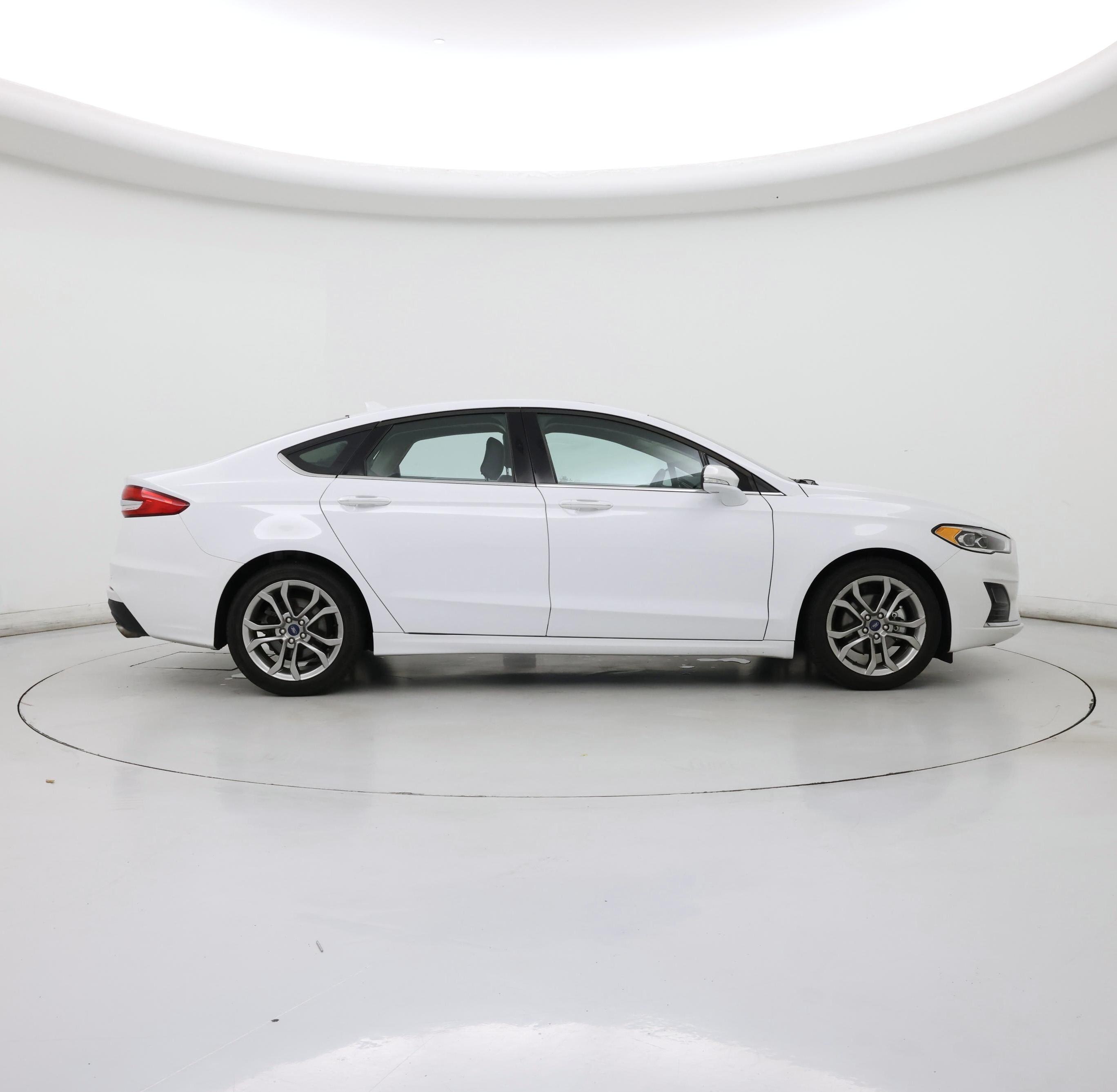 Thumbnail: 2020 Ford Fusion - 7