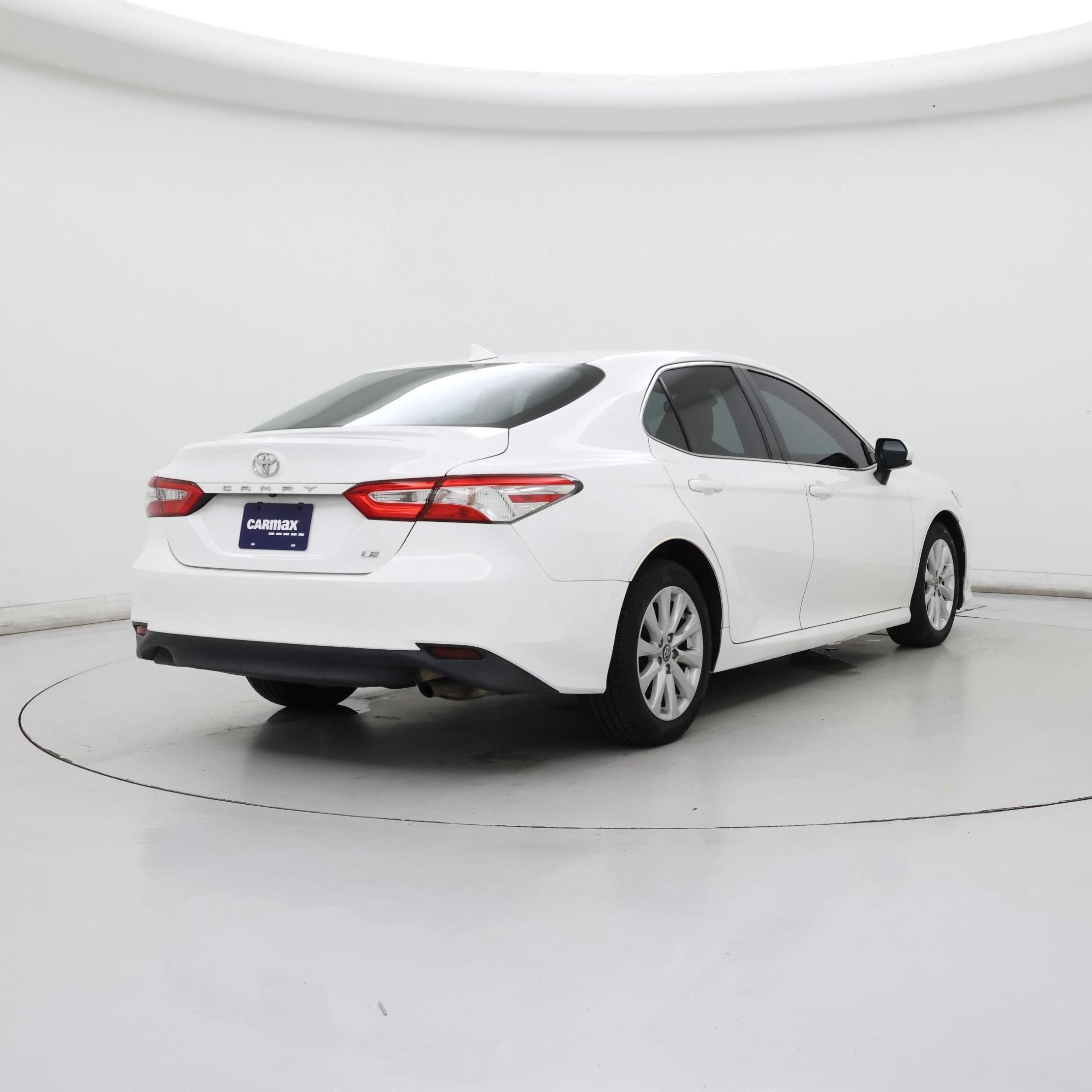 Thumbnail: 2020 Toyota Camry - 8